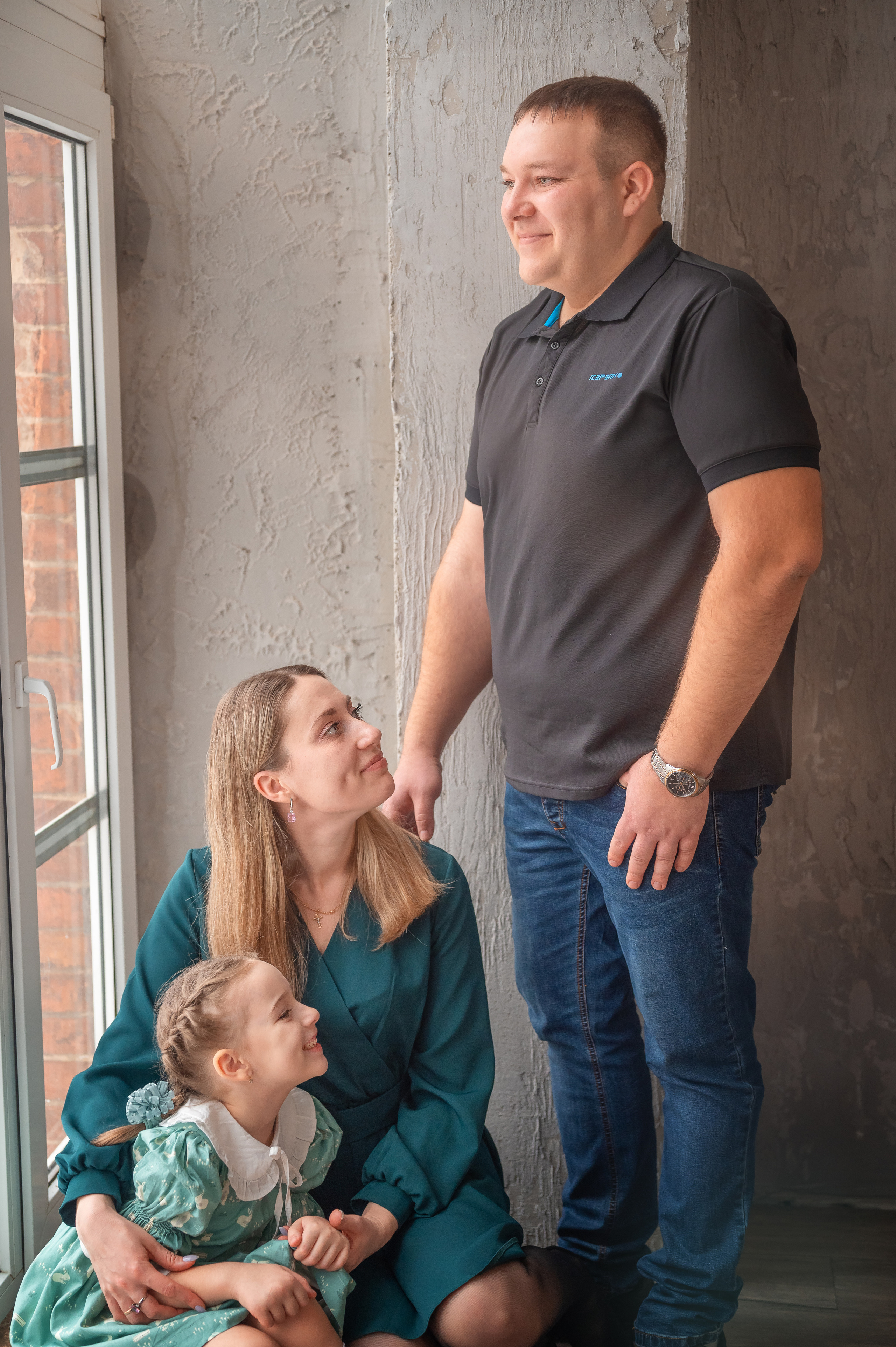 Студии. Фотограф новорождённых, семейный, школьный в городе Калуге Евгения