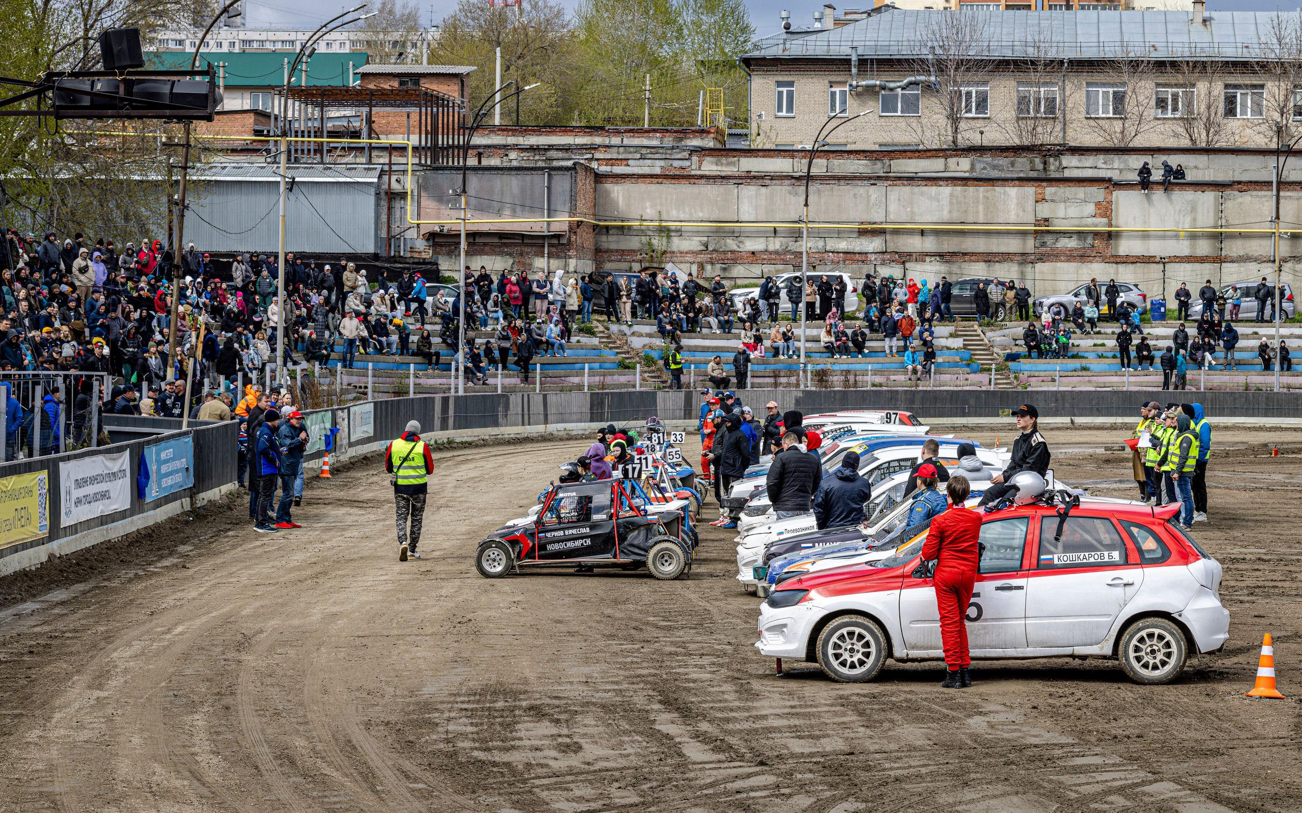 Автогонки на гаревой дорожке. Bertran Ordo