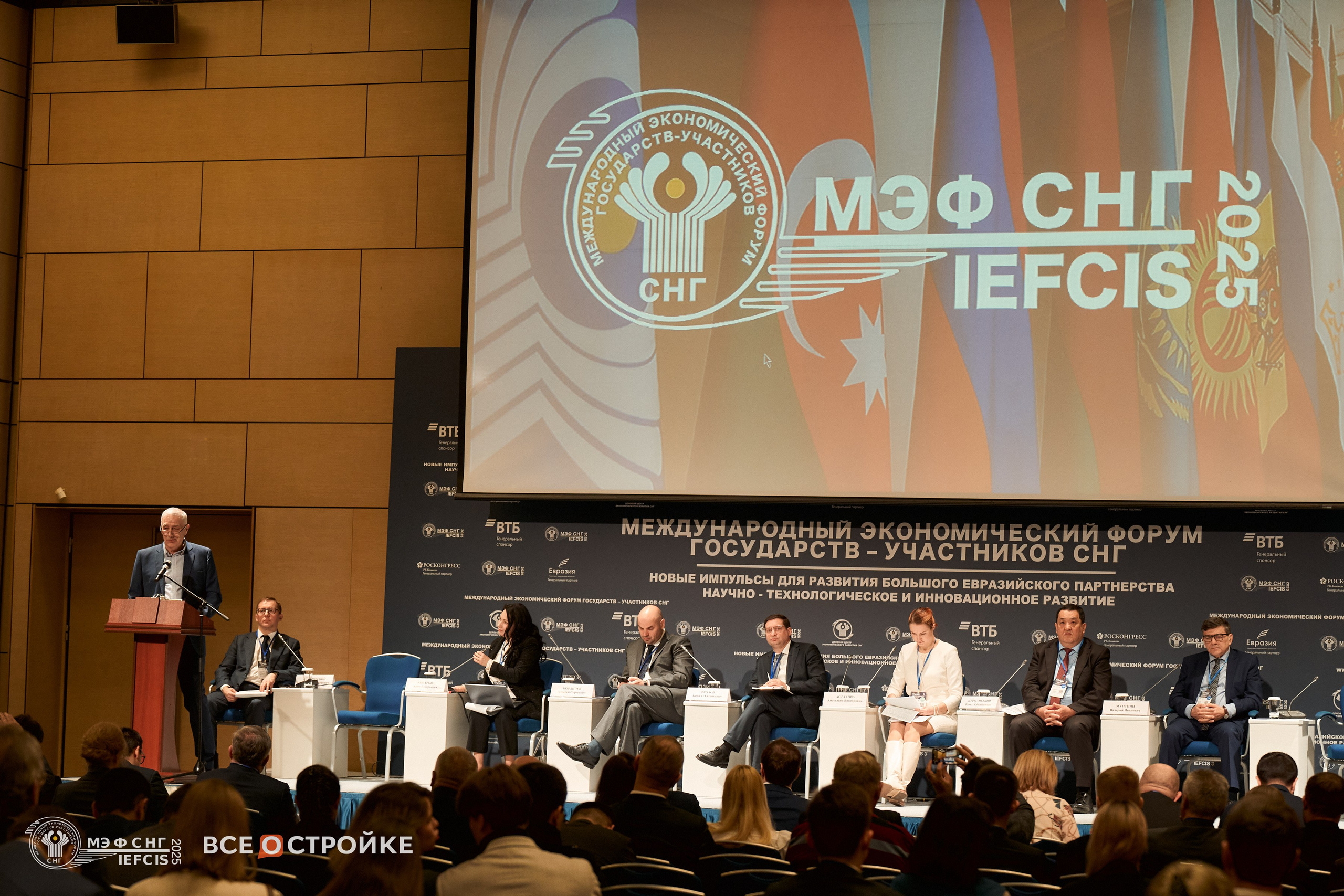 Яркие моменты репортажных съёмок в Москве | Фотограф Константин Мамонтов