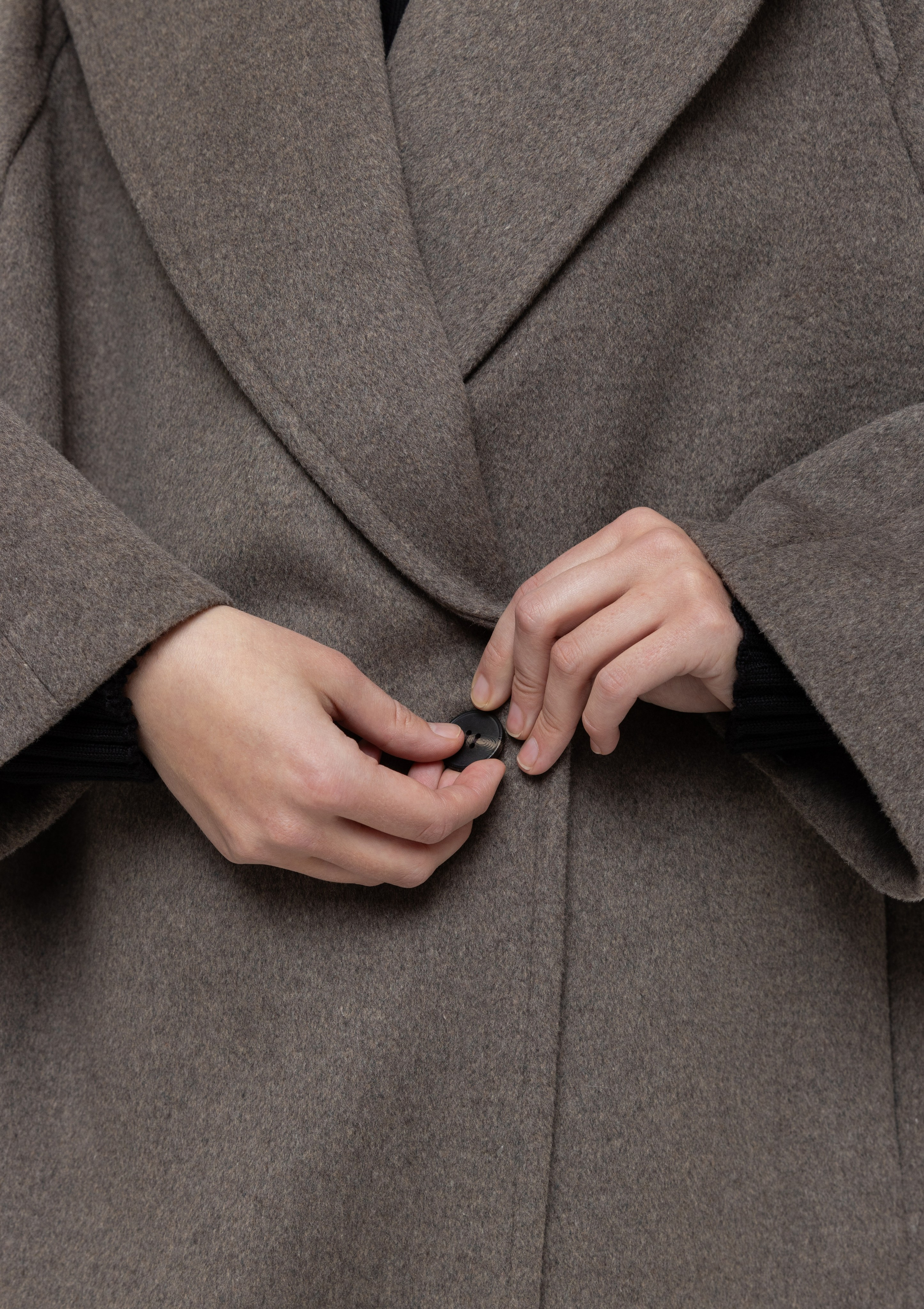 Каталог. Верхняя одежда + трикотаж бренда. 4ч,. Визажист для брендов, Фэшн продюсер Олеся Глушкова