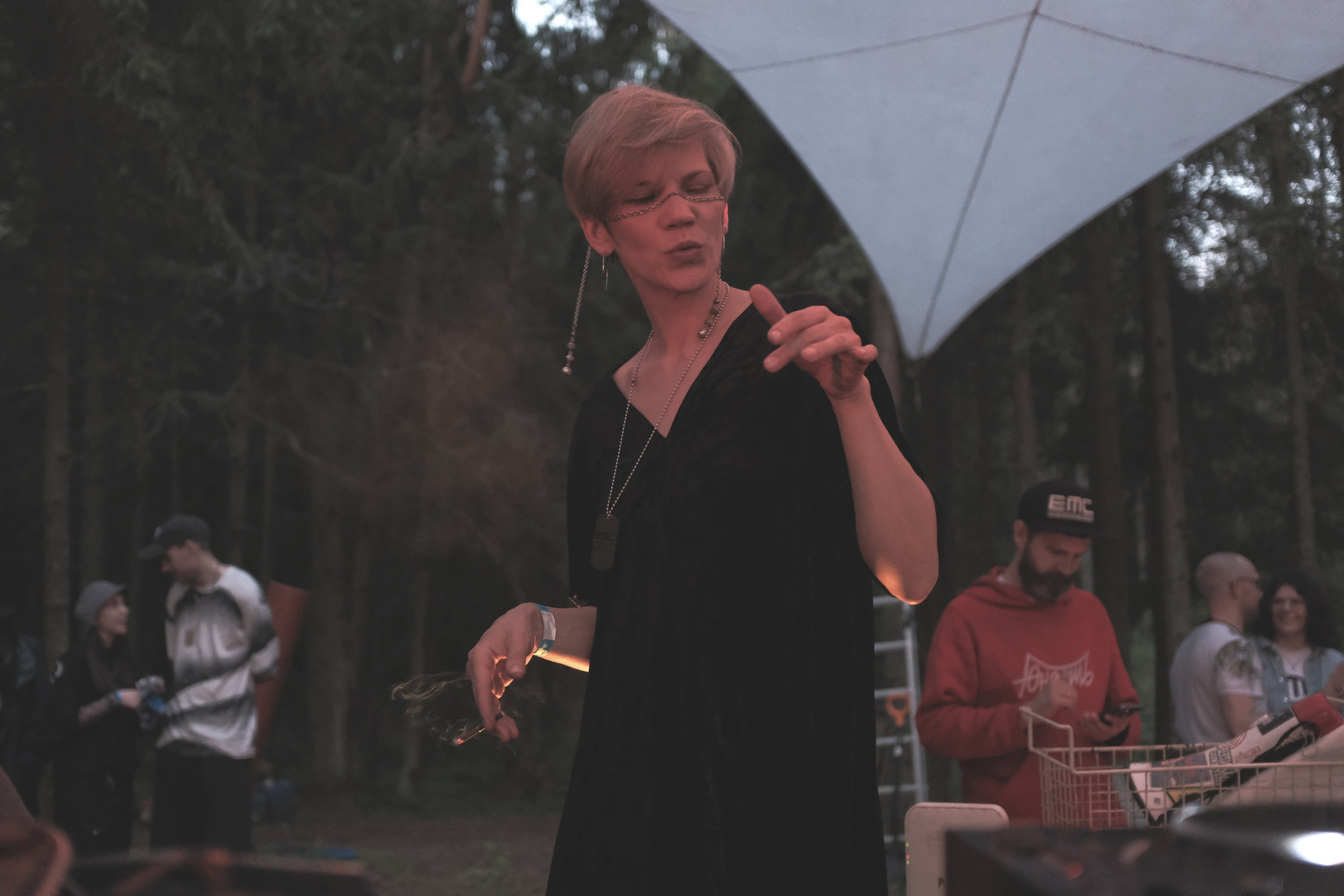 Пикник на обочине от команды EMC. 11июля 2025. Репортажный фотограф в Санкт-Петербурге Даниил Могута