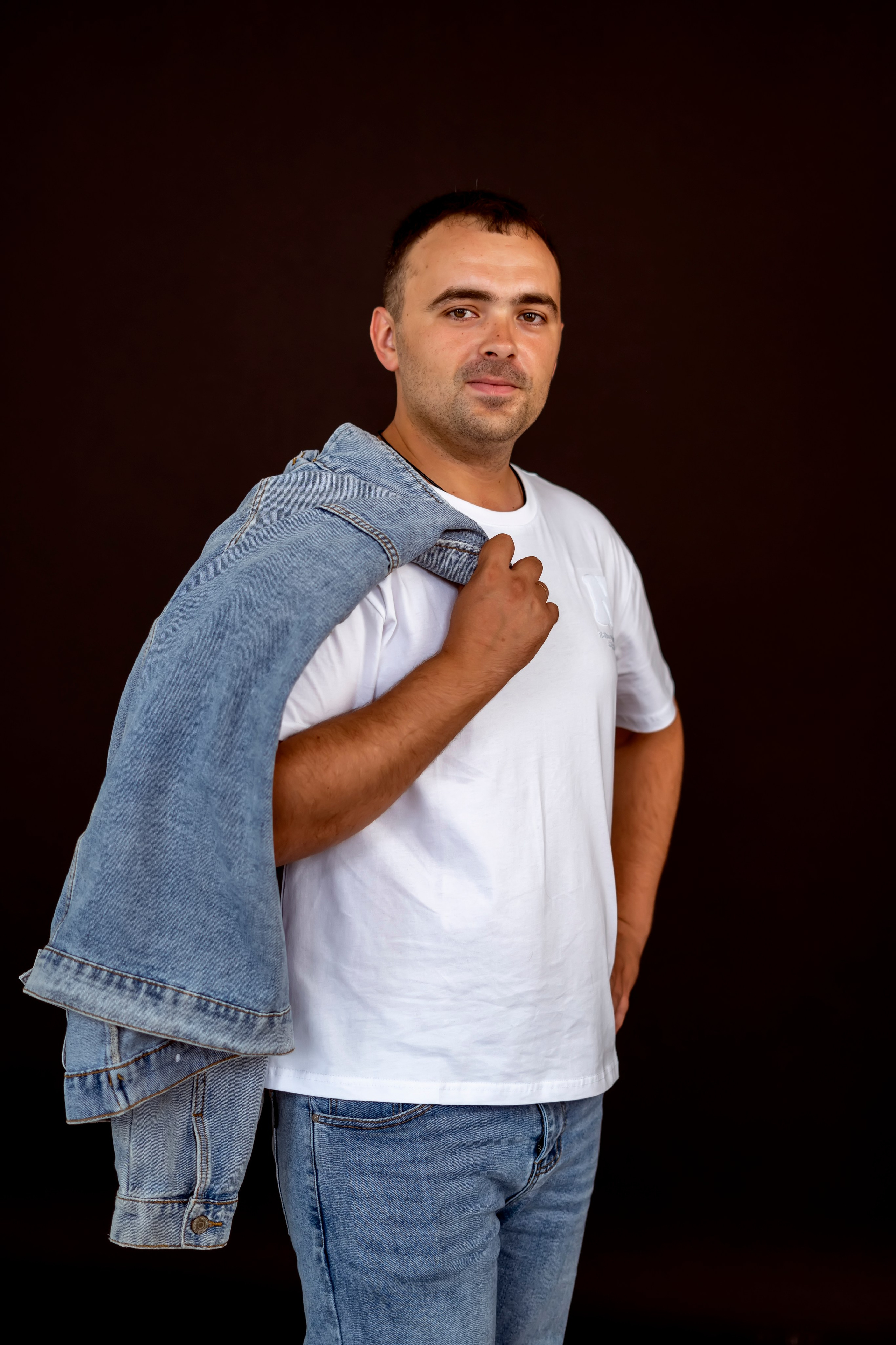 Семейная съёмка на циклораме. Семейный и детский фотограф в Хабаровске Анна Гриневич