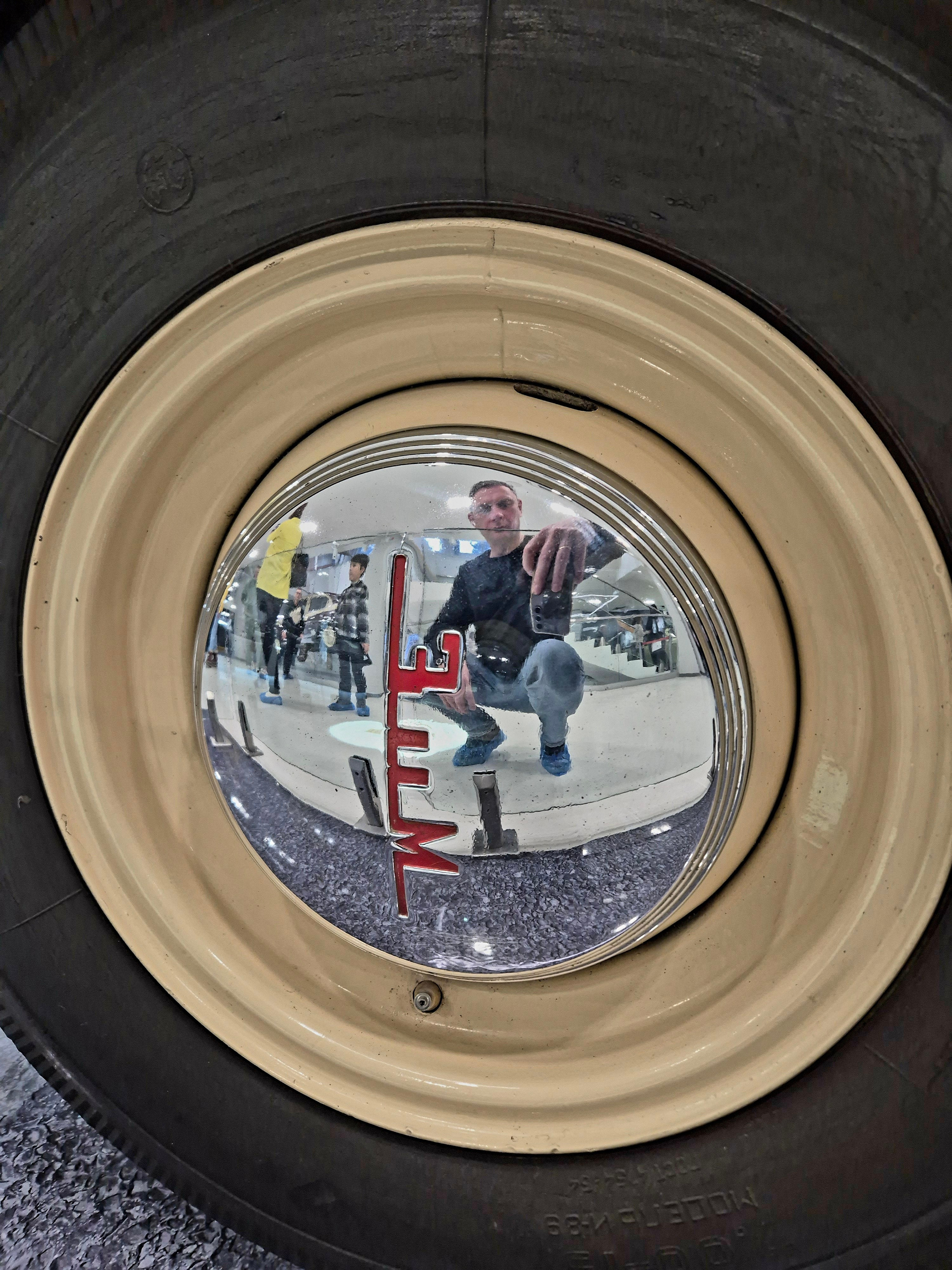 Автопортрет