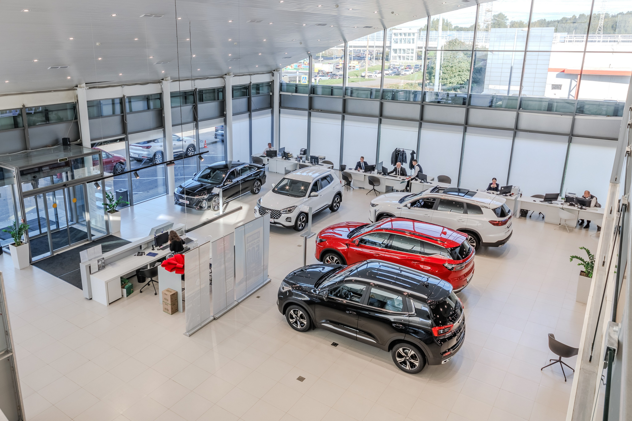 Фото для автомобильного дилерского центра в СПб