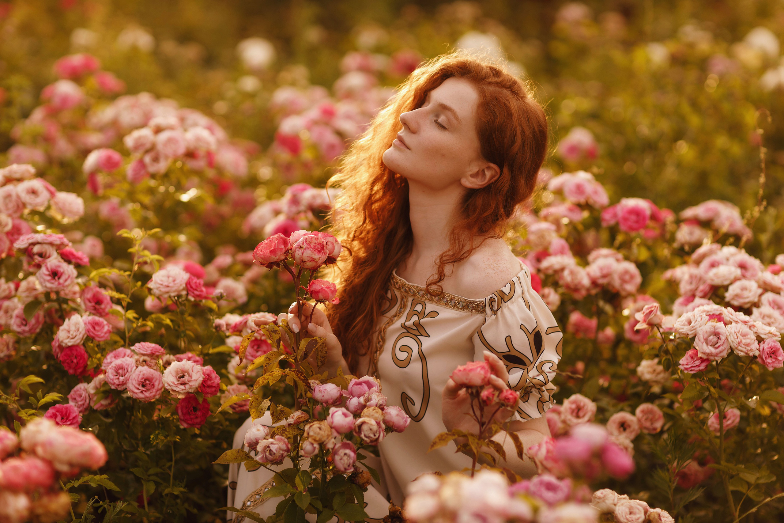 Фотосессия на заливе с Татой в платье от Ирины Павловой. Портретный и репортажный фотограф в Чебоксарах Андриян Чаркин