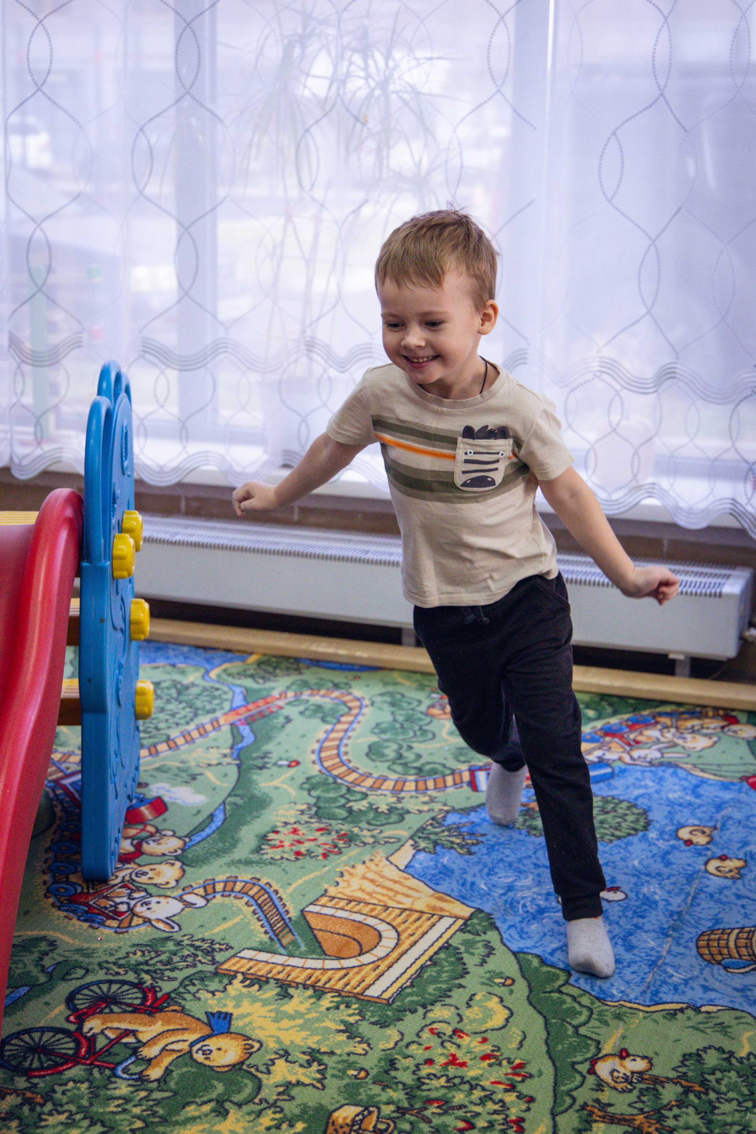 Детский спортивный праздник 18.11.2023. Свадебный и семейный фотограф в Красноярске Леонид Максимов