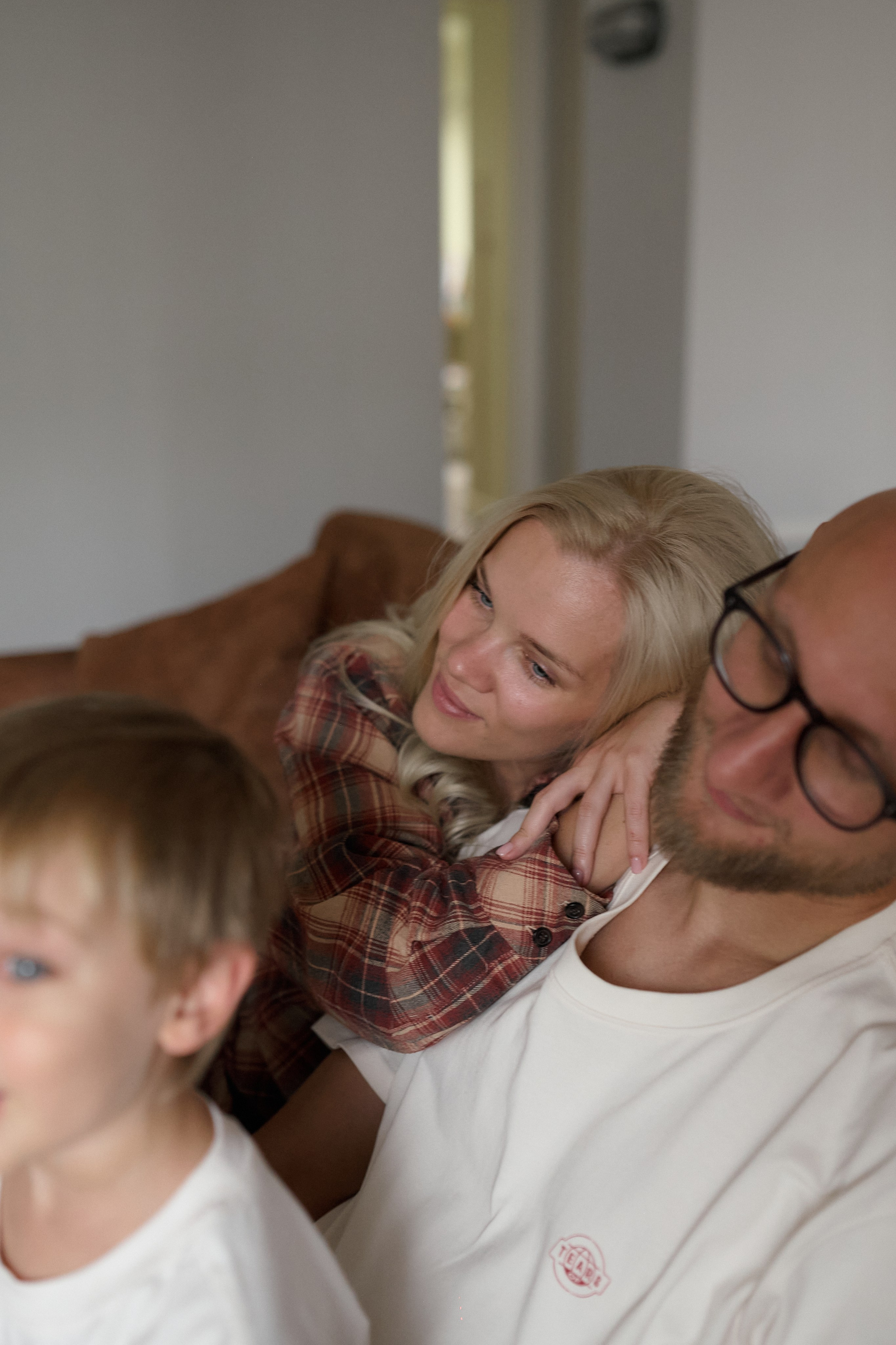 Серёжа, Вика, Макар и Кэш. Семейный и свадебный lifestyle-фотограф в Москве Мария Петрова