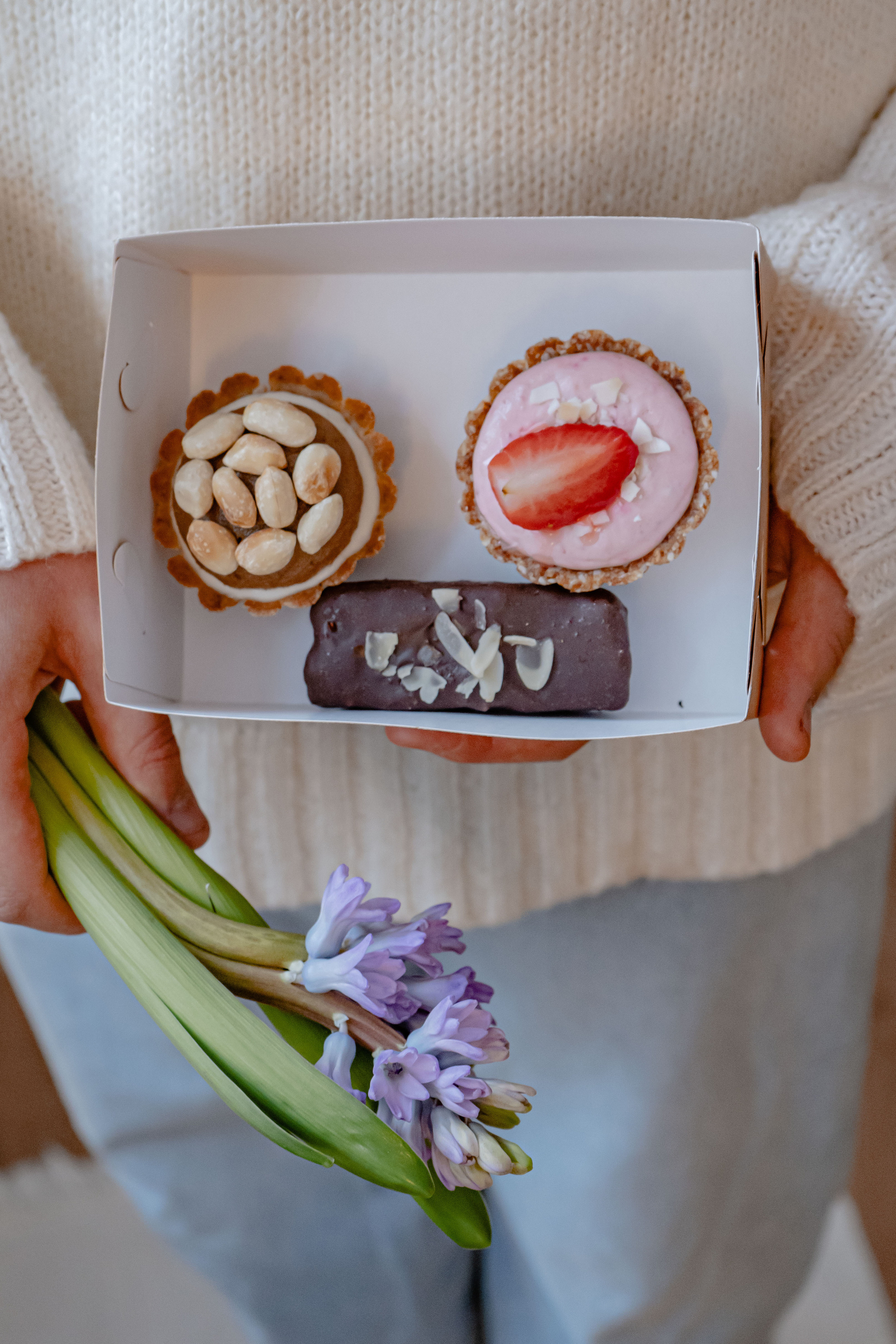 Предметная съемка и контент. Фотограф и видеограф в Санкт-Петербурге и Москве Виктория Горячева