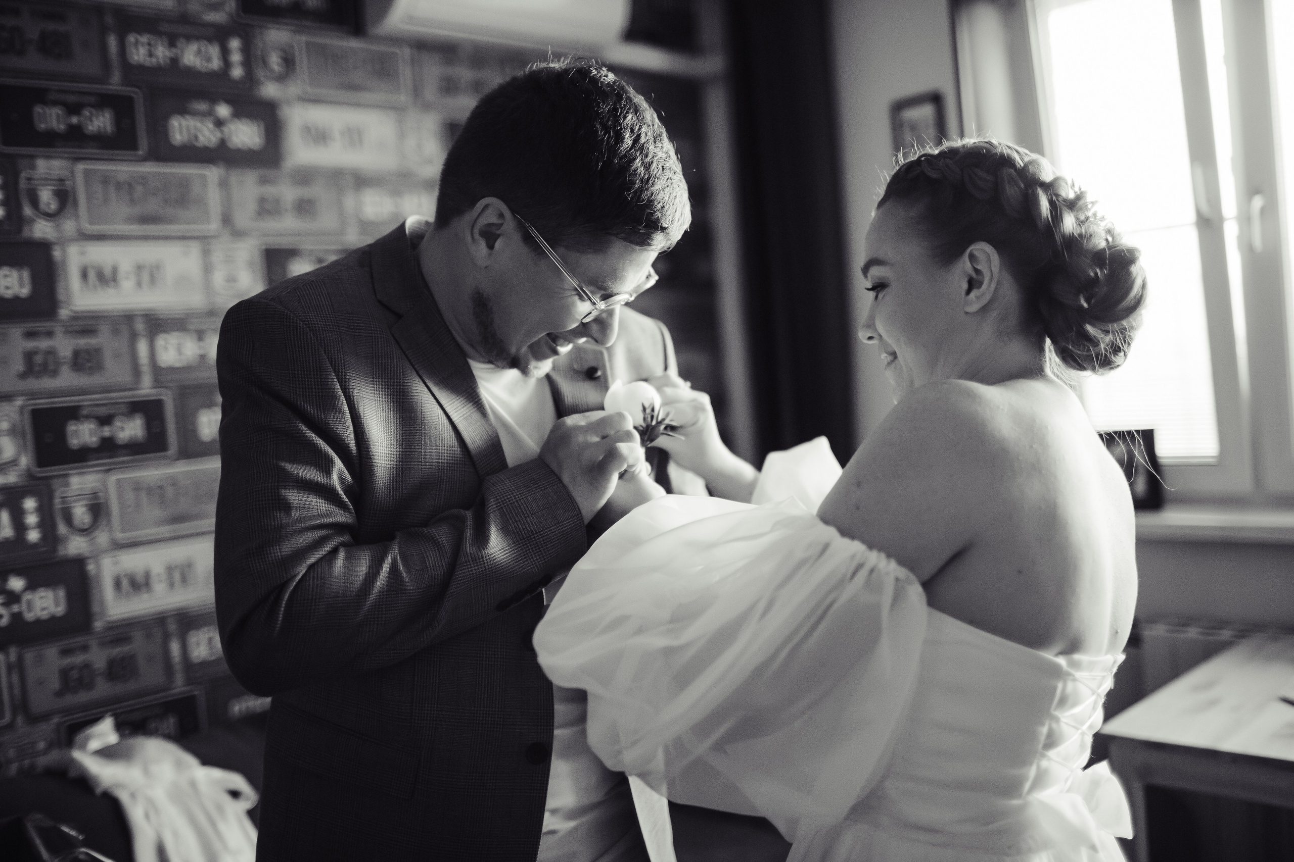 Евгения и Илья ЧБ. Свадебный фотограф в Москве Екатерина Огарская