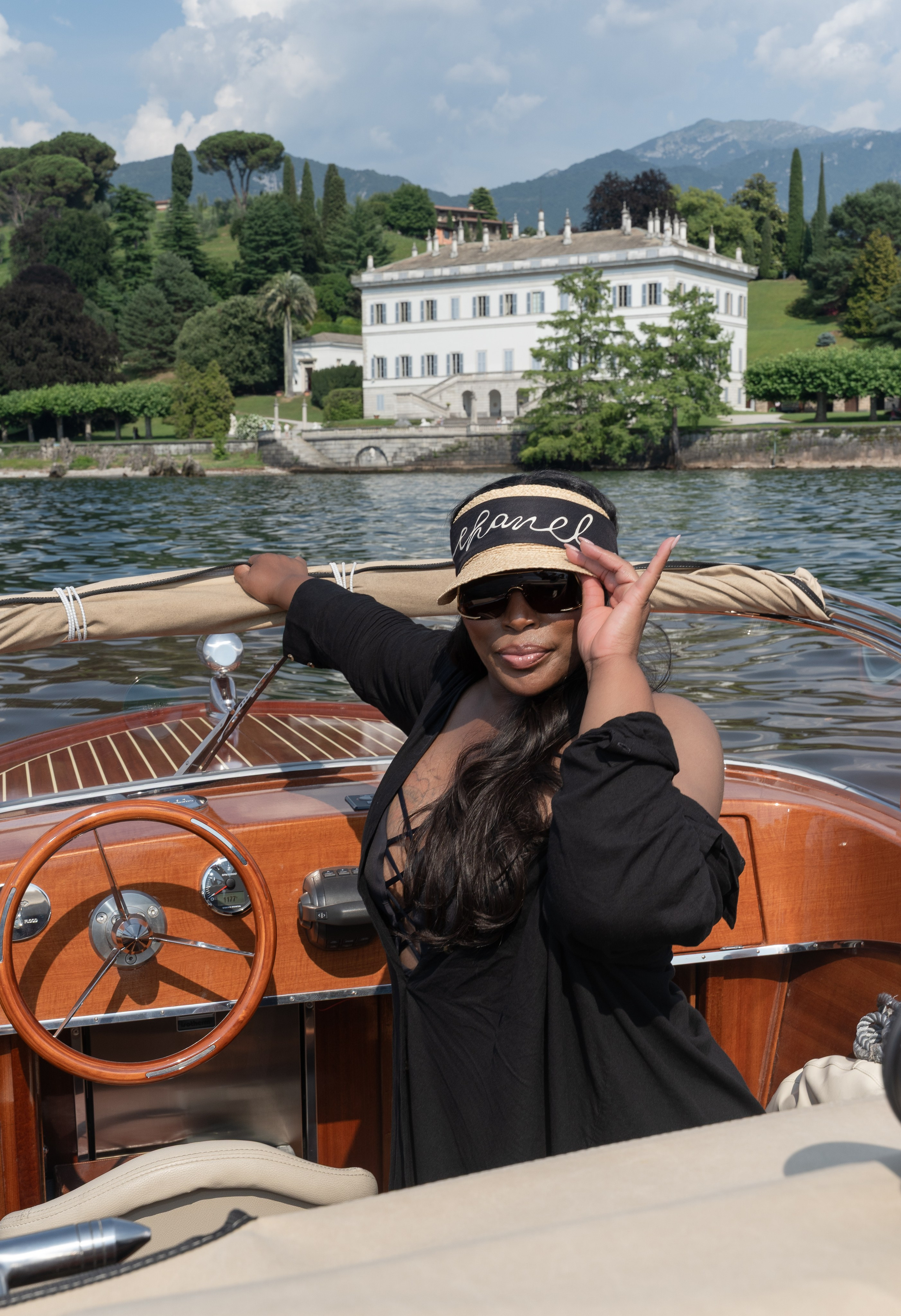 Tenille. Maria Anistratova | Destination Photographer, Videographer & Drone Pilot — Lake Como