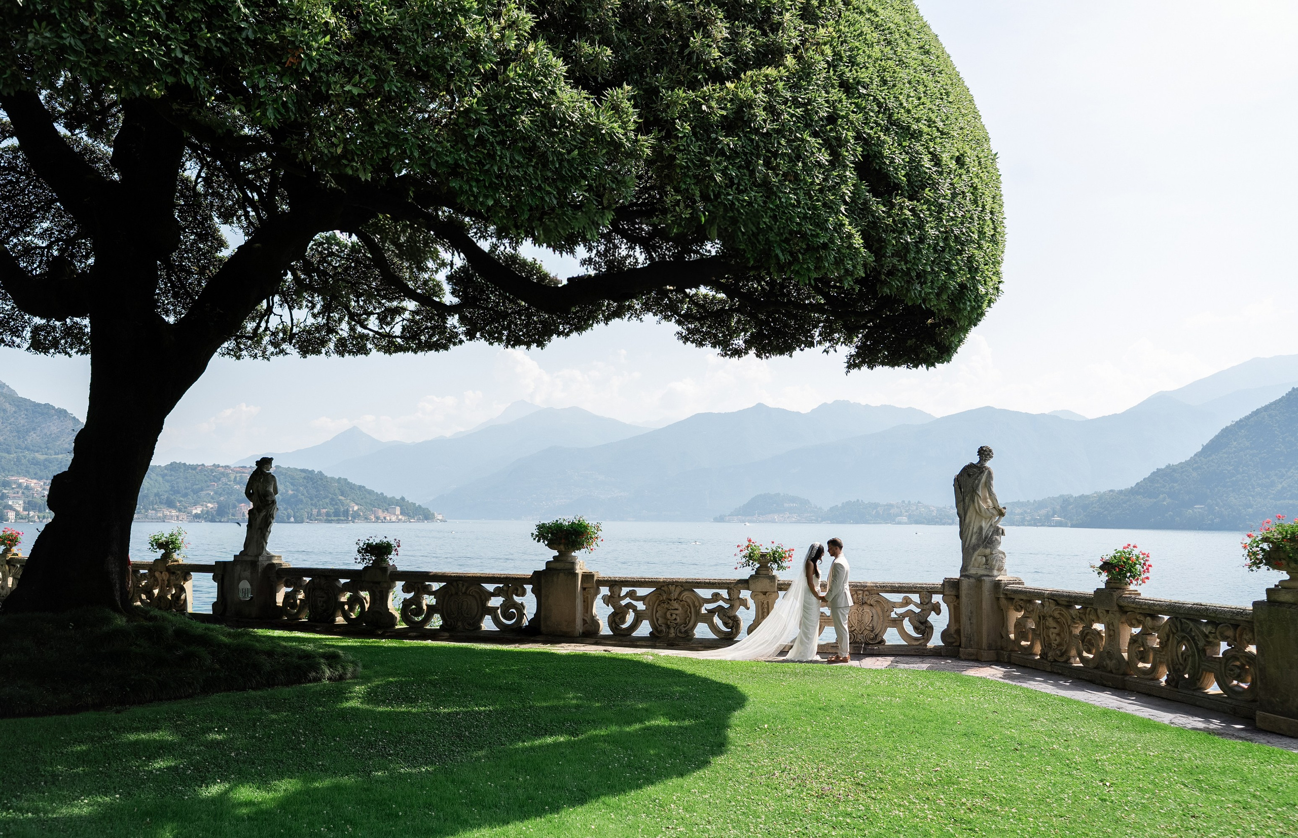 Kate. Maria Anistratova | Destination Photographer, Videographer & Drone Pilot — Lake Como