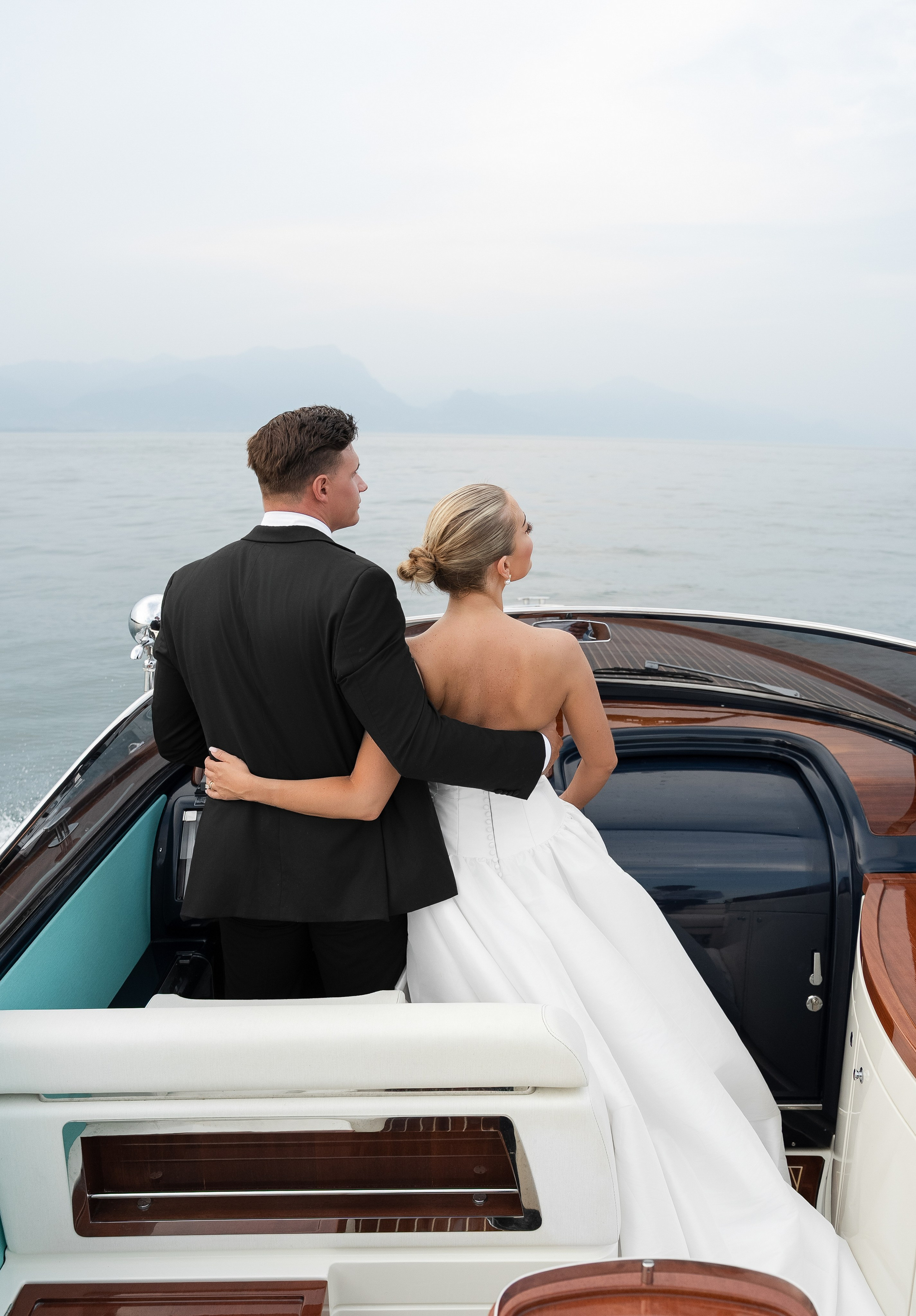 Elyssa & Seth. Maria Anistratova | Destination Photographer, Videographer & Drone Pilot — Lake Como
