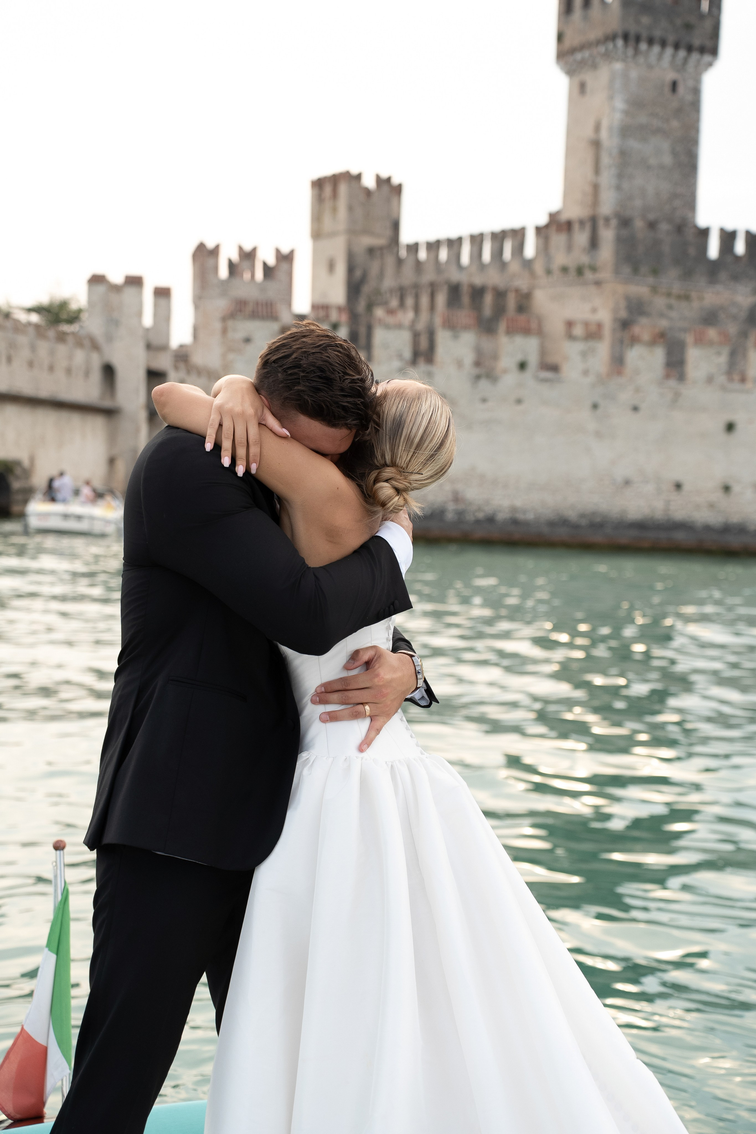 Elyssa & Seth. Maria Anistratova | Destination Photographer, Videographer & Drone Pilot — Lake Como