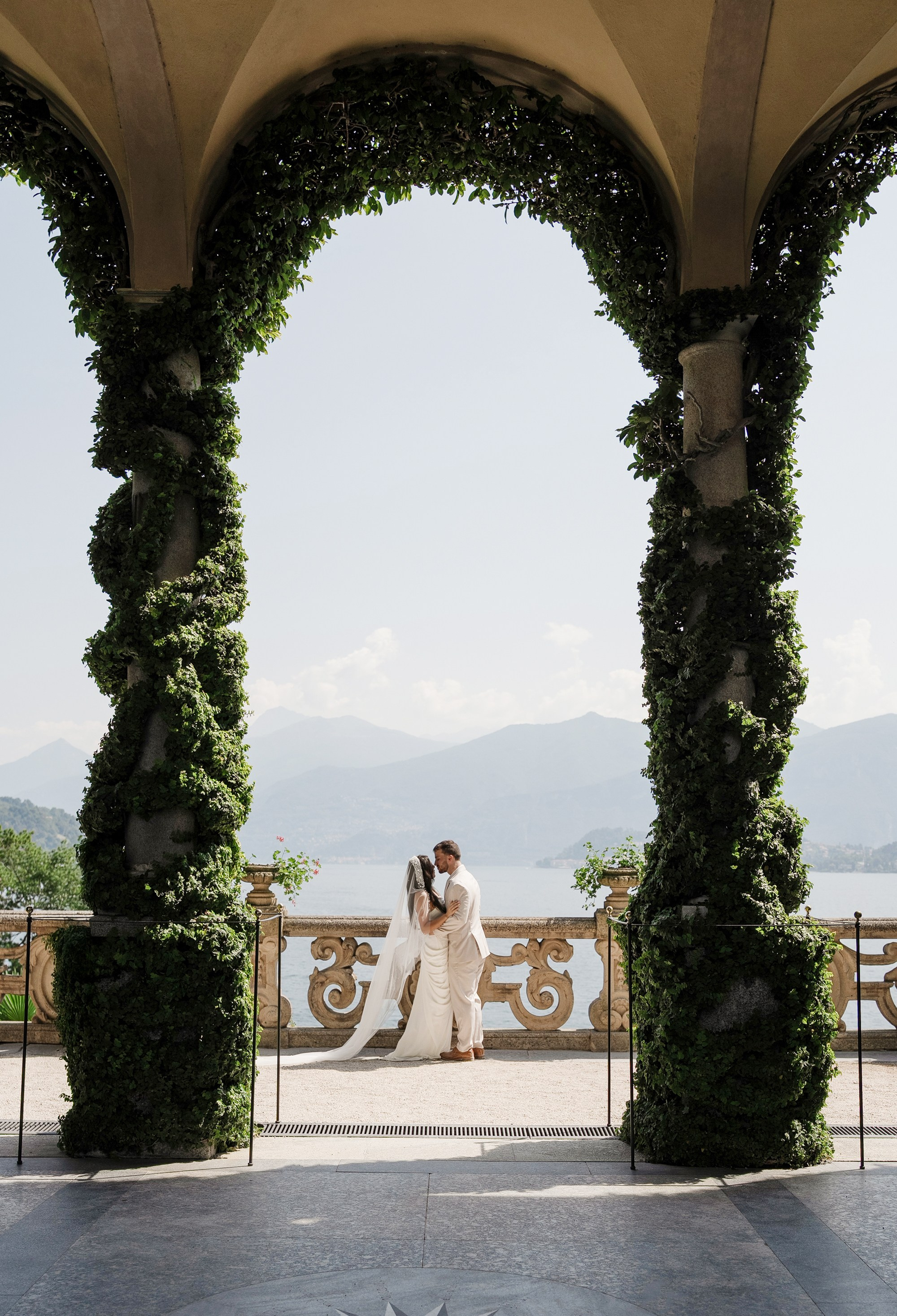 Kate. Maria Anistratova | Destination Photographer, Videographer & Drone Pilot — Lake Como