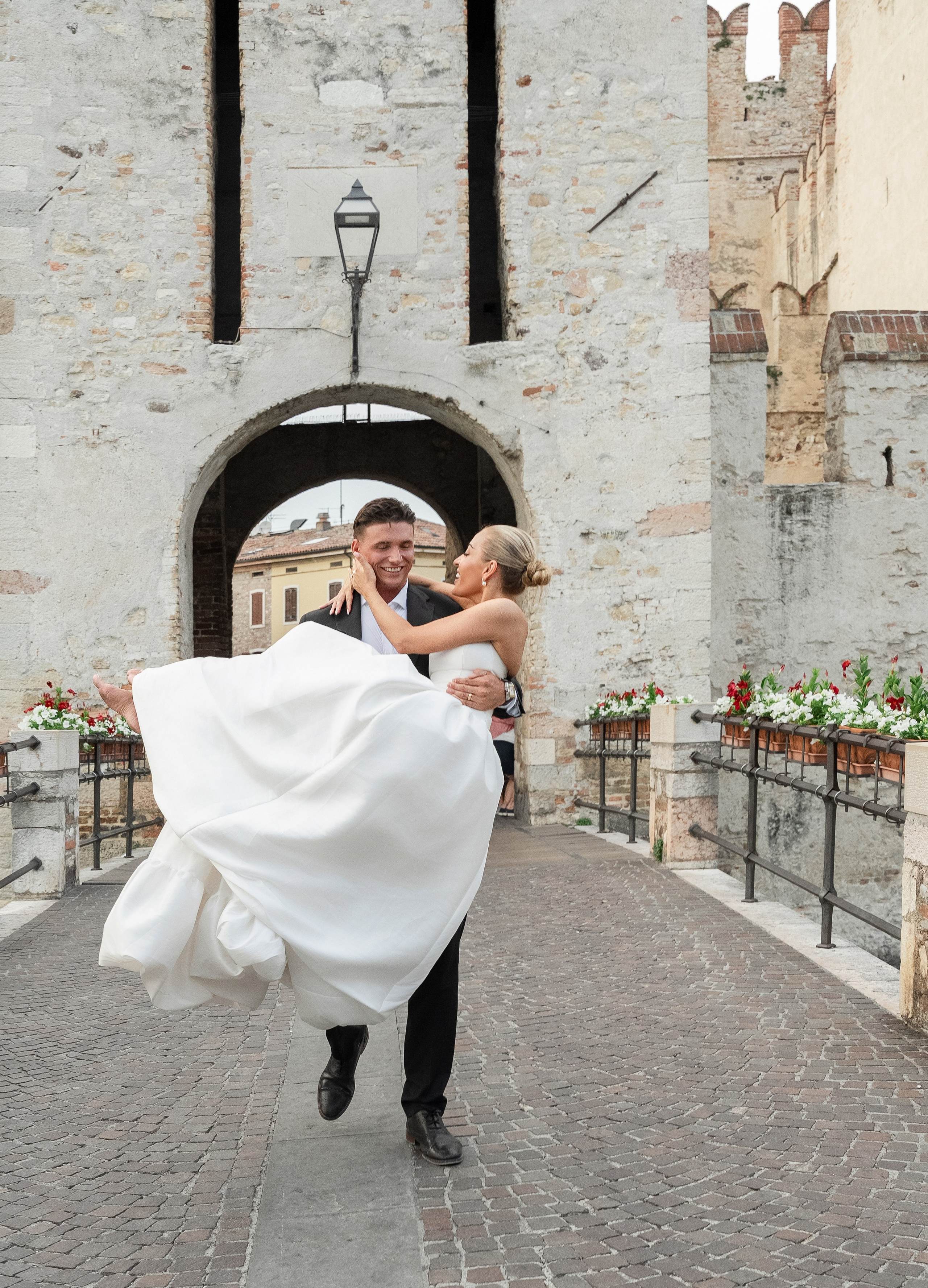 Elyssa & Seth. Maria Anistratova | Destination Photographer, Videographer & Drone Pilot — Lake Como