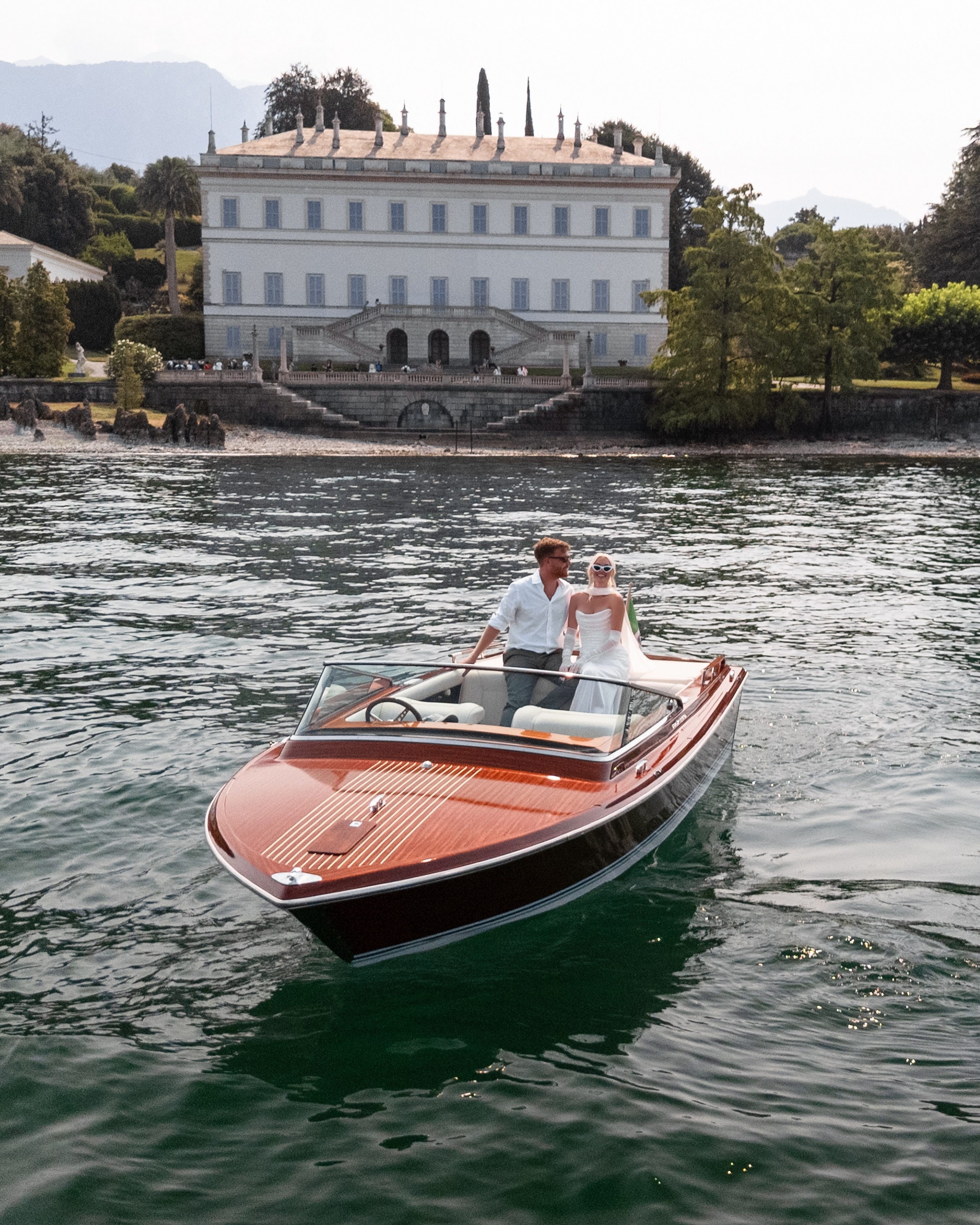 Lisa & Ben. Maria Anistratova | Destination Photographer, Videographer & Drone Pilot — Lake Como