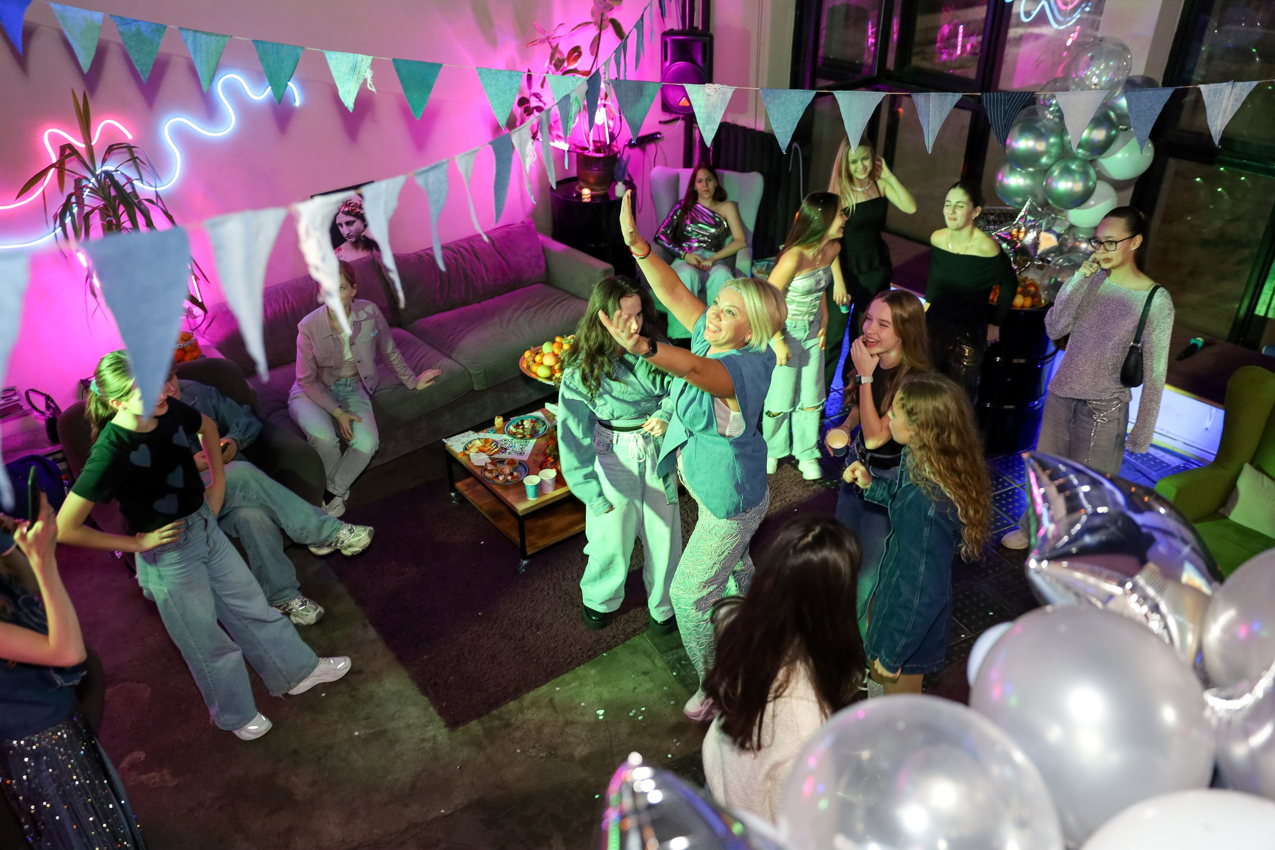 ДЕНЬ РОЖДЕНИЯ СОФИИ В UPLINE SPACE. Фотограф мероприятий Ирина Каширина