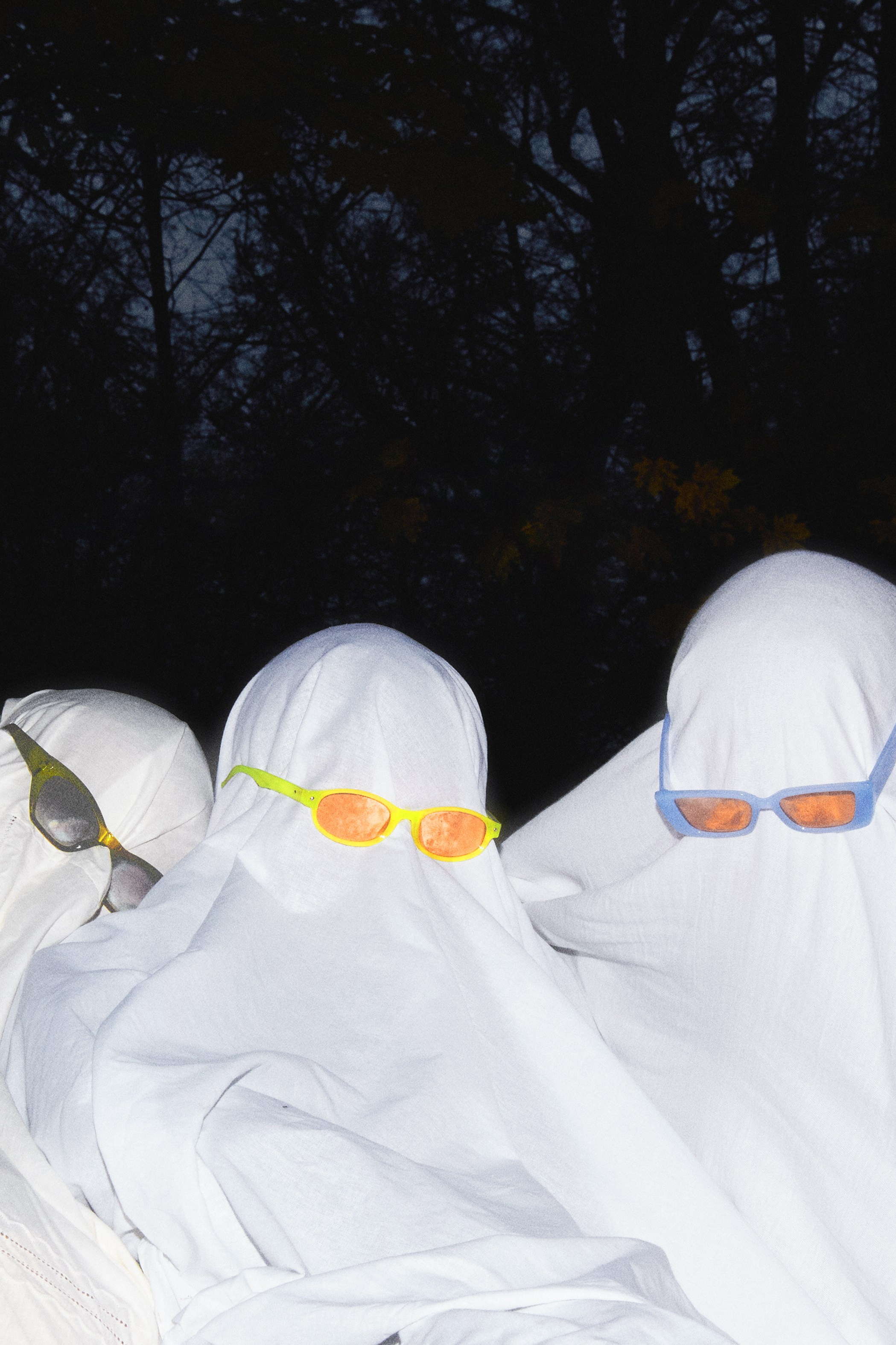 Tears falling down at the patry // 31.10. Simpleand1