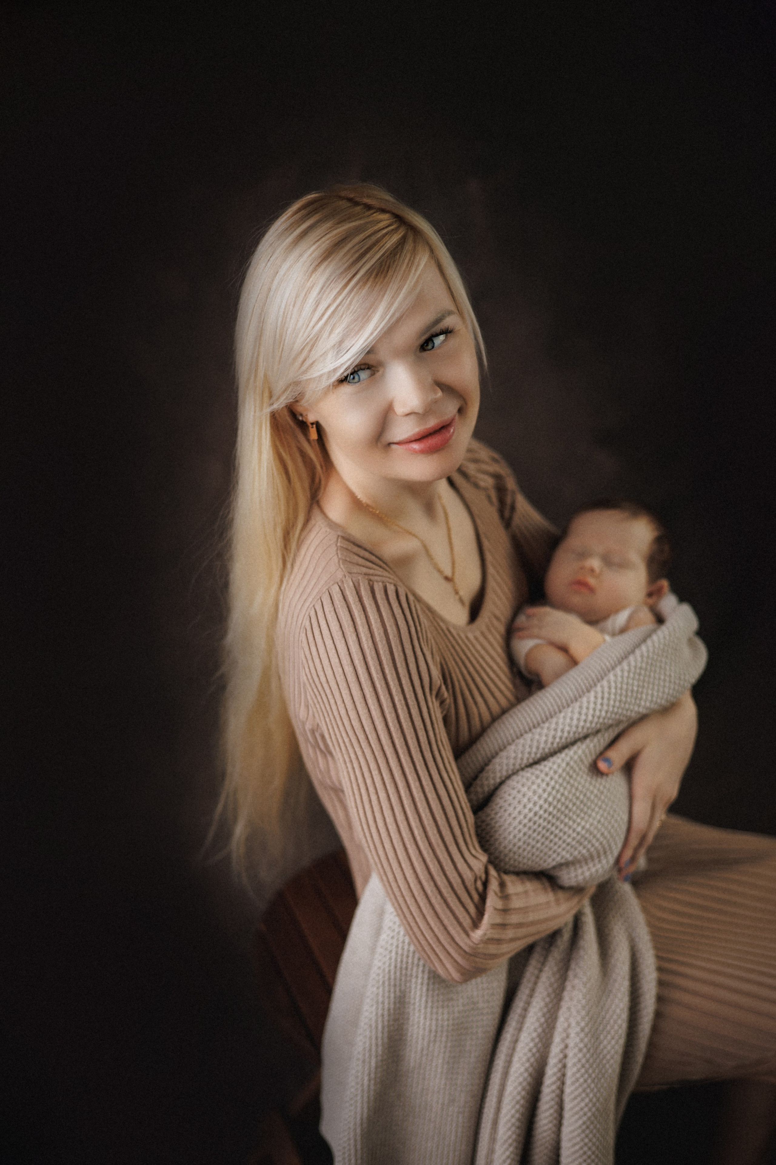 Серафима с мамой, 2 месяца. Фотограф новорождённых Екатерина Боброва. Ульяновск