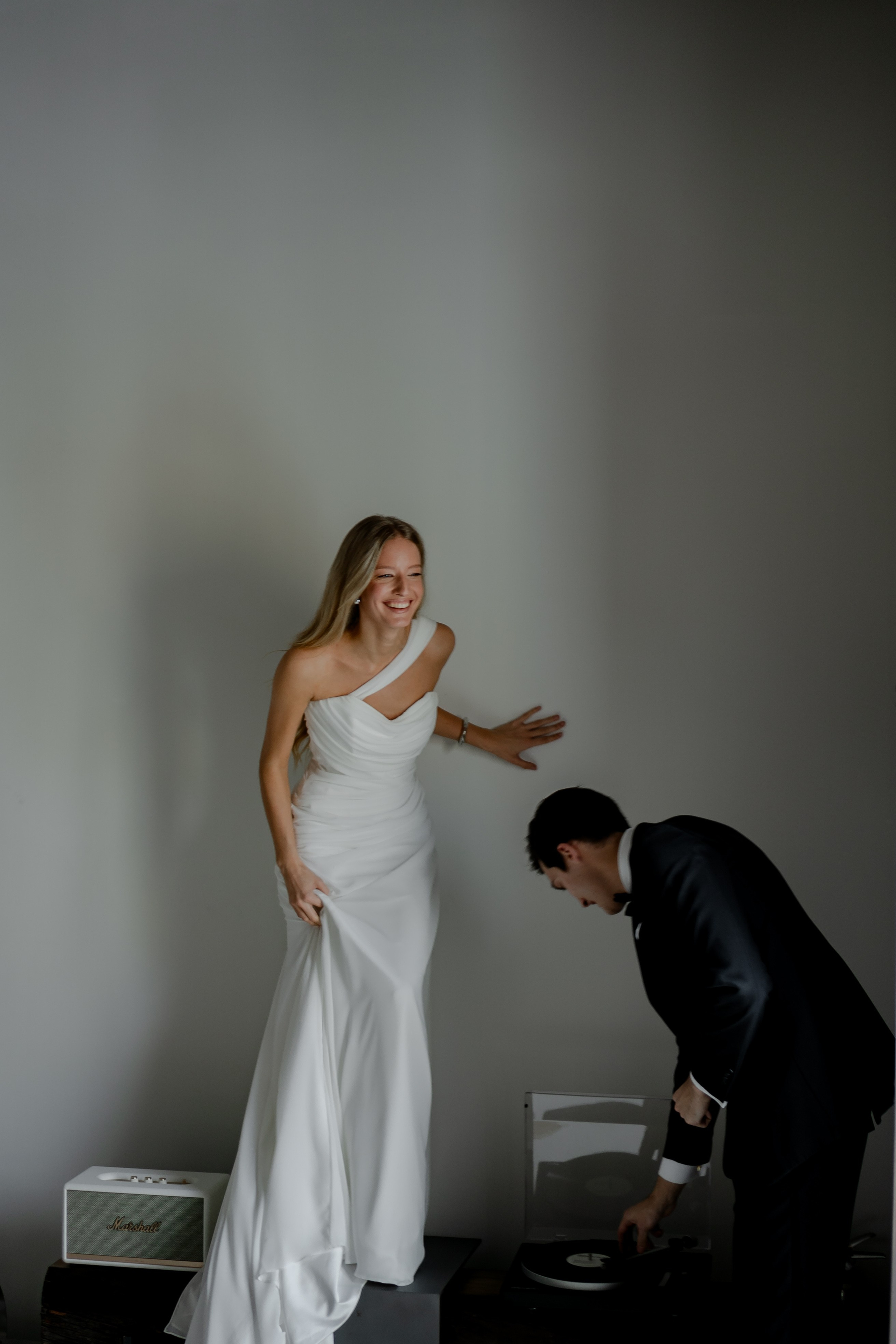 ЭЛЕГАНТНАЯ СВАДБЕНАЯ СЬЕМКА ЖЕНИХА И НЕВЕСТЫ В ДОРОГОМ ОТЕЛЕ САНКТ-ПЕТЕРБУРГА. Профессиональный фотограф, Санкт-Петербург — Виктория Богомолова