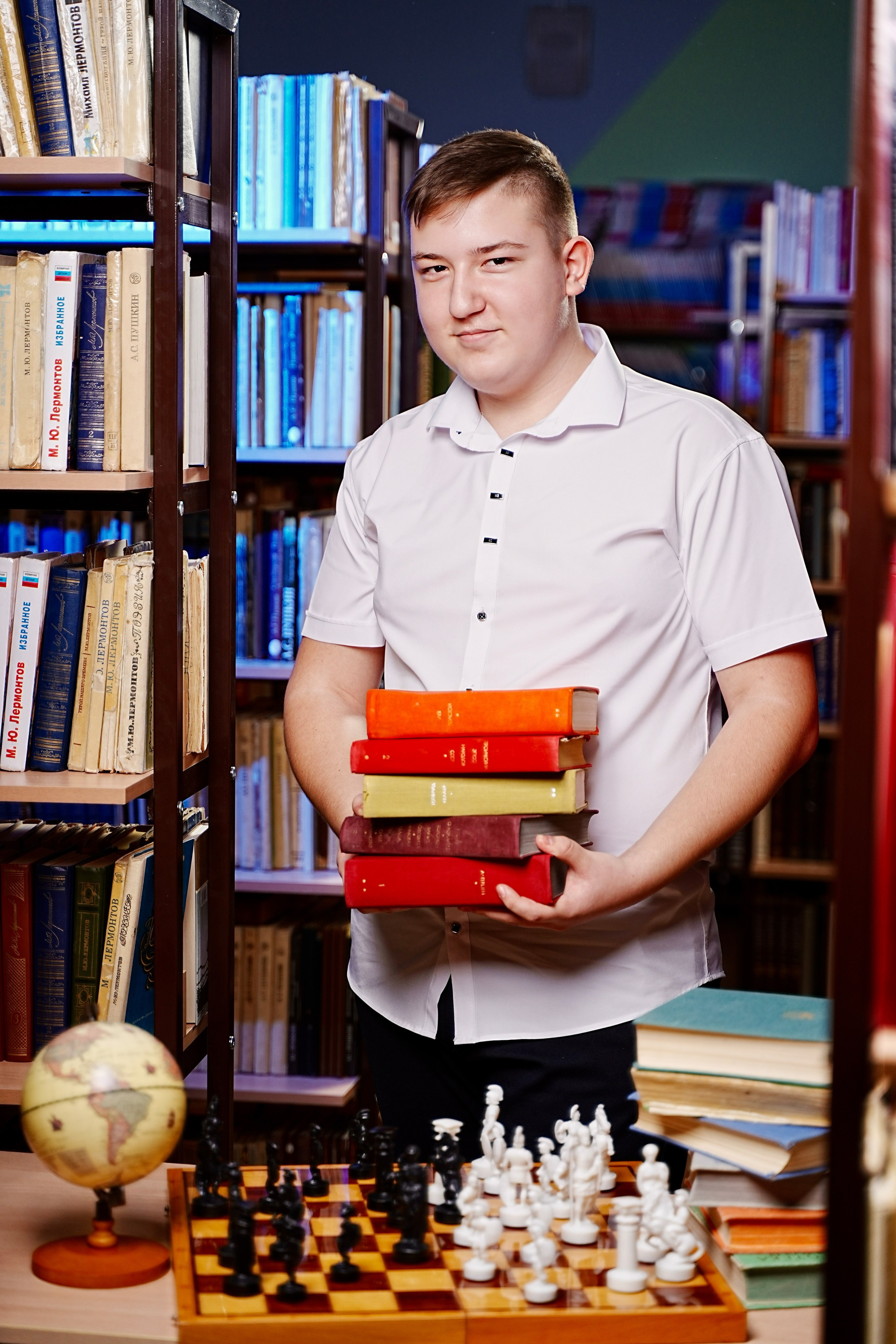 9, 11 классы. Right Book Выпускные альбомы в Самаре