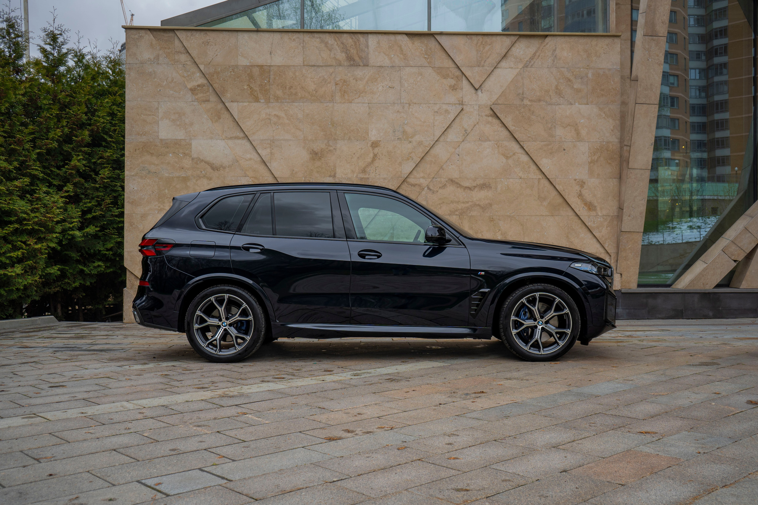 BMW X5. Автомобильный фотограф Ногинск Денис Городок