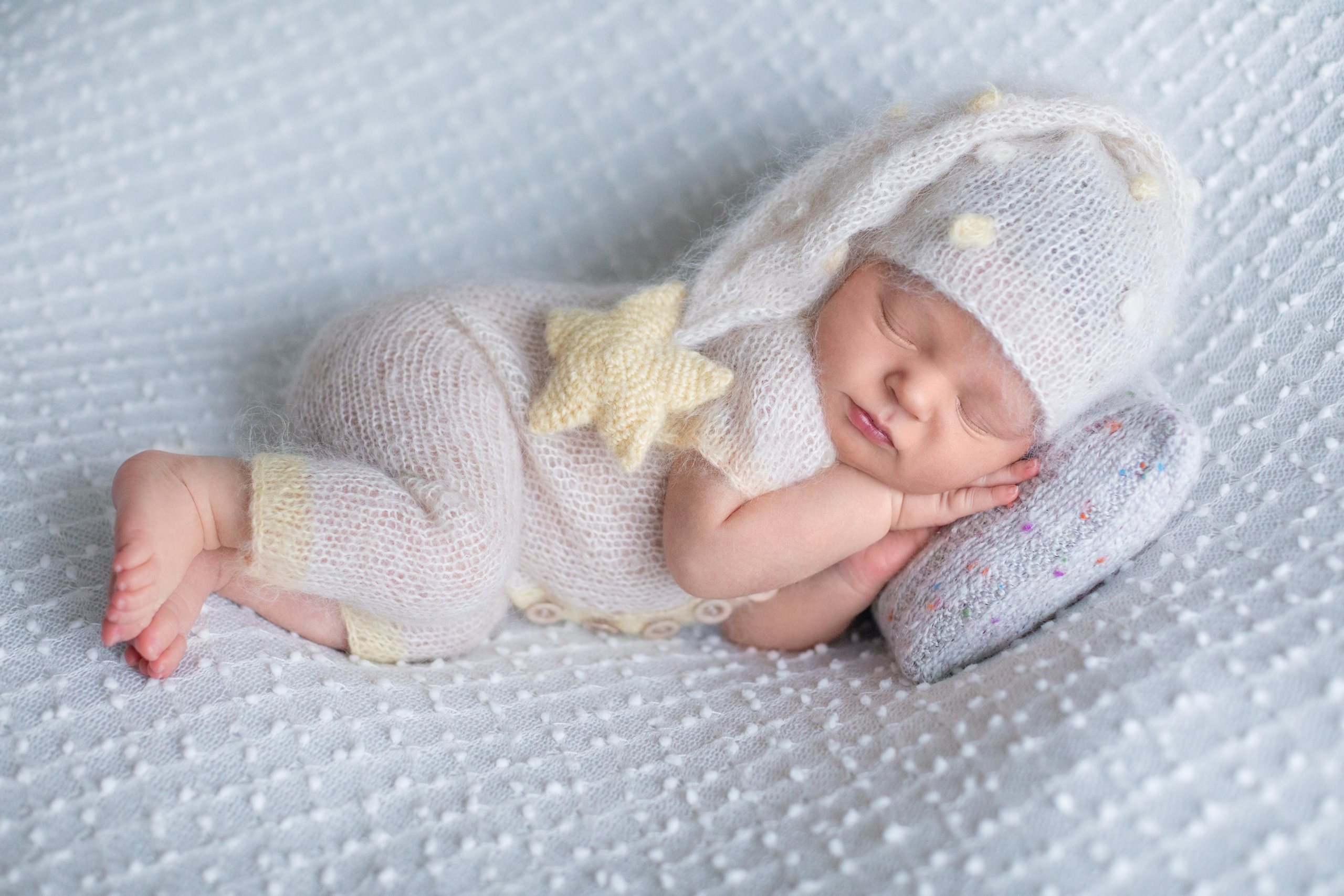 PH @bestmoments_newborn. Retoucher Aleksmokh