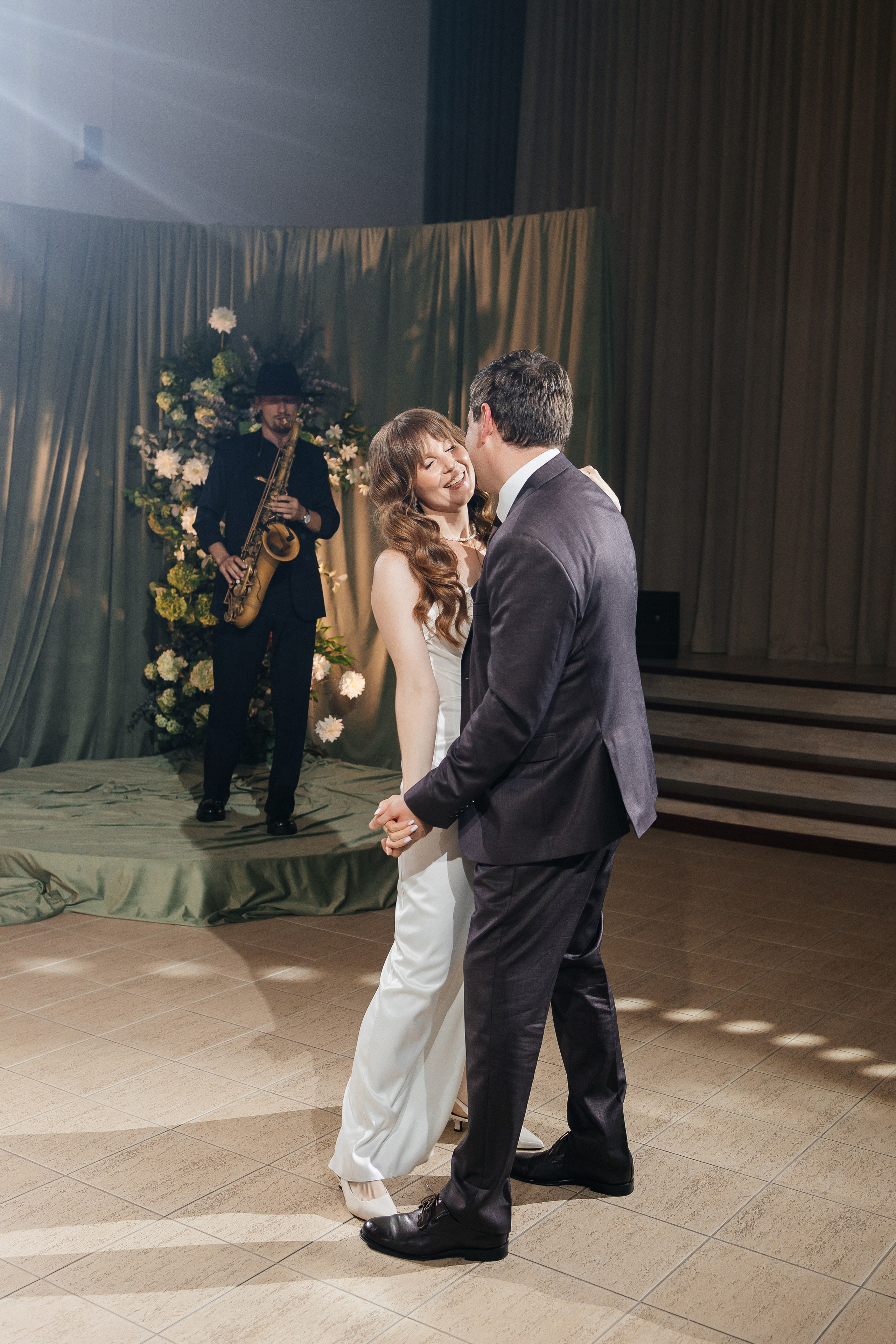 Романтическая выездная церемония. Олег Сверчков | Свадебный фотограф Вологда