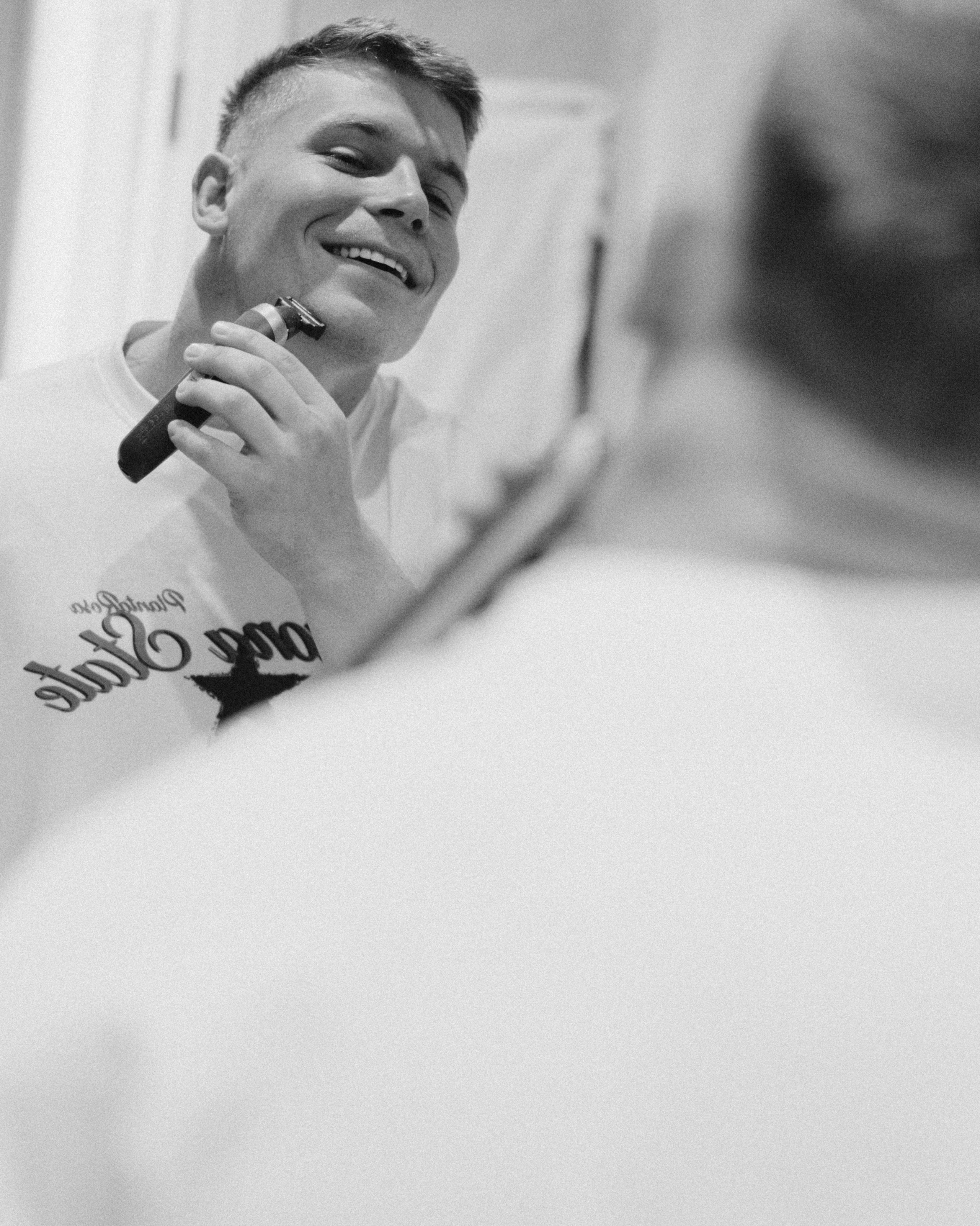 Давай останемся вместе хотя бы на всю жизнь