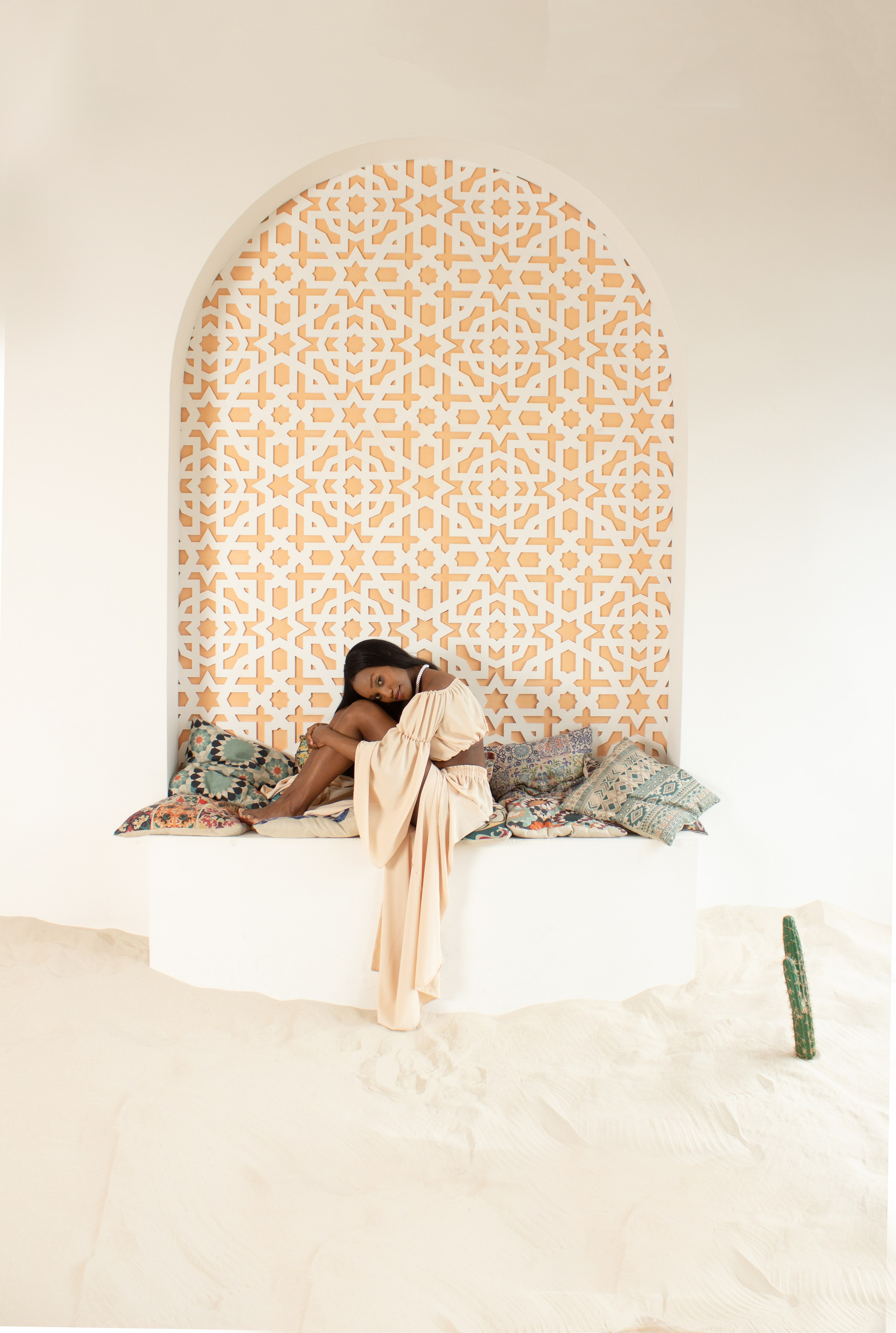 African style portrait, Morocco, studio photos, woman portrait, портрет девушки в фотостудии, студийная съемка, фотограф Соня с Земли, студийная фотосессия в Москве, женский портрет, портрет в студии с мягким светом, профессиональная студийная съемка, Марокко, африканский стиль, этно, этнический, этническая, бохо, ethno, ethnic, boho, Африка, Africa, professional studio photoshoot