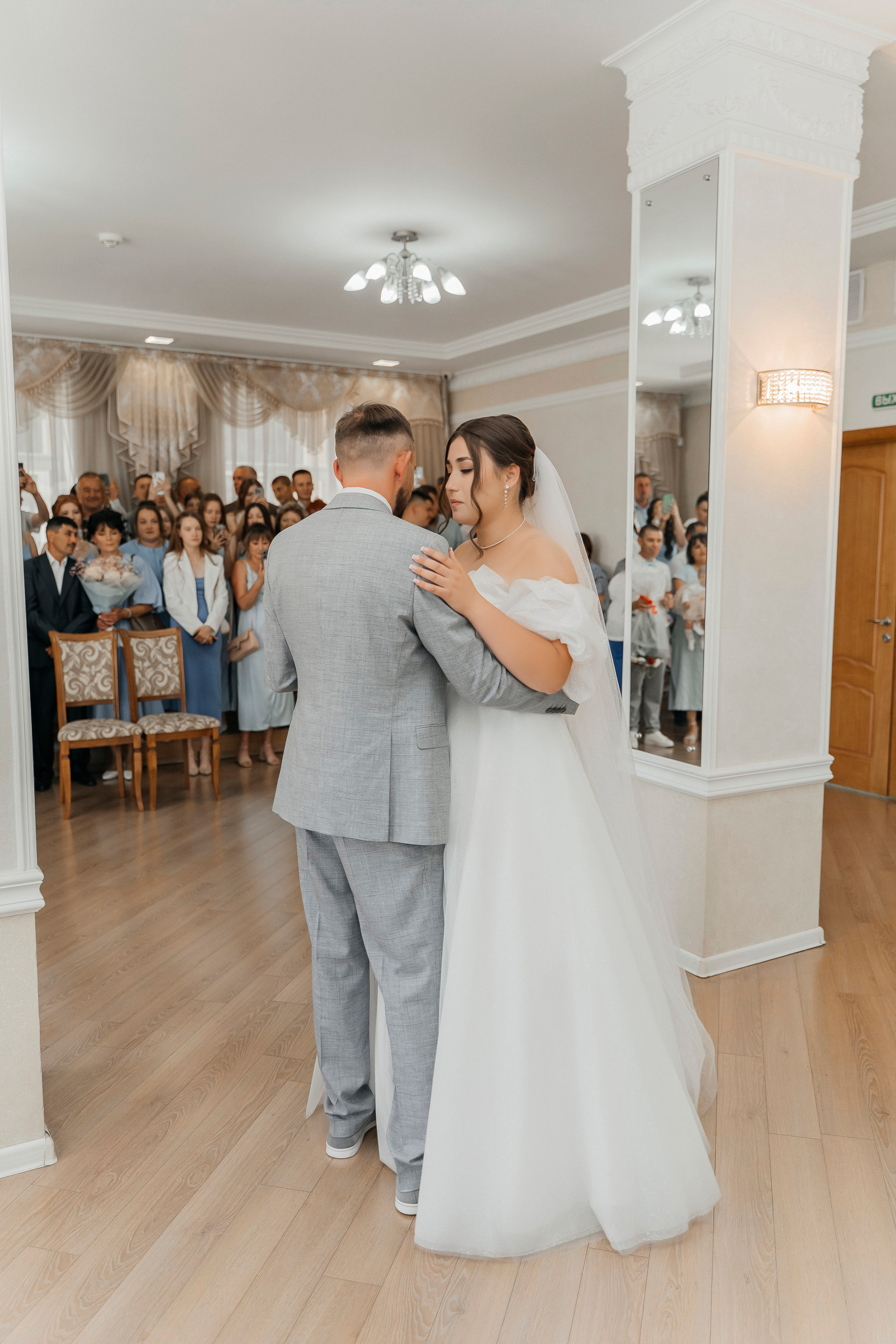 Свадебная фотосъёмка в ЗАГСЕ. Свадебный фотограф видеограф Чебоксары