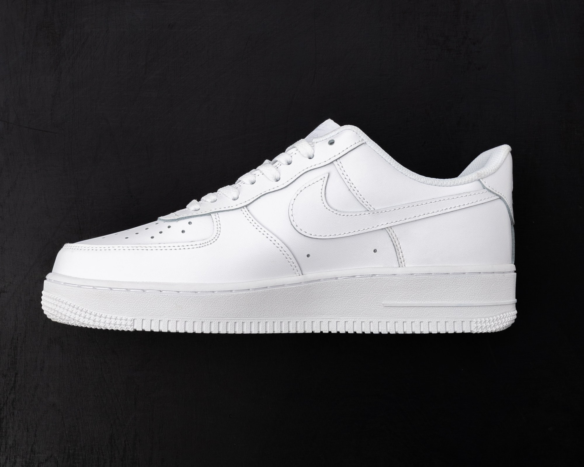 For sneakers store. Фэшн фотограф в Питере Анна Дондик