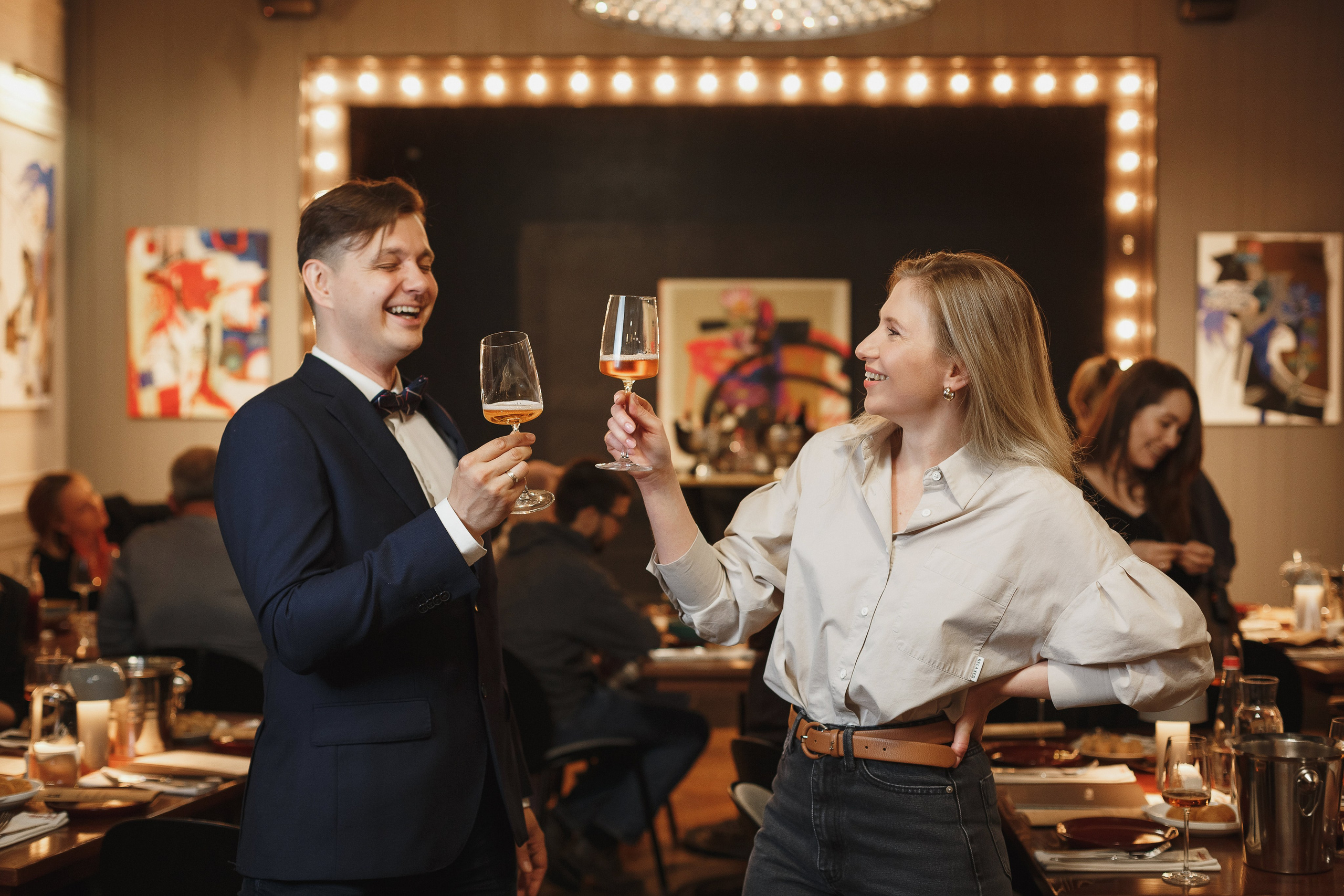 Фото клуба любителей российских вин в ресторане Мадам Ку-Ку, Таганрог. Свадебный и семейный фотограф в Таганроге Бакарюк Антон