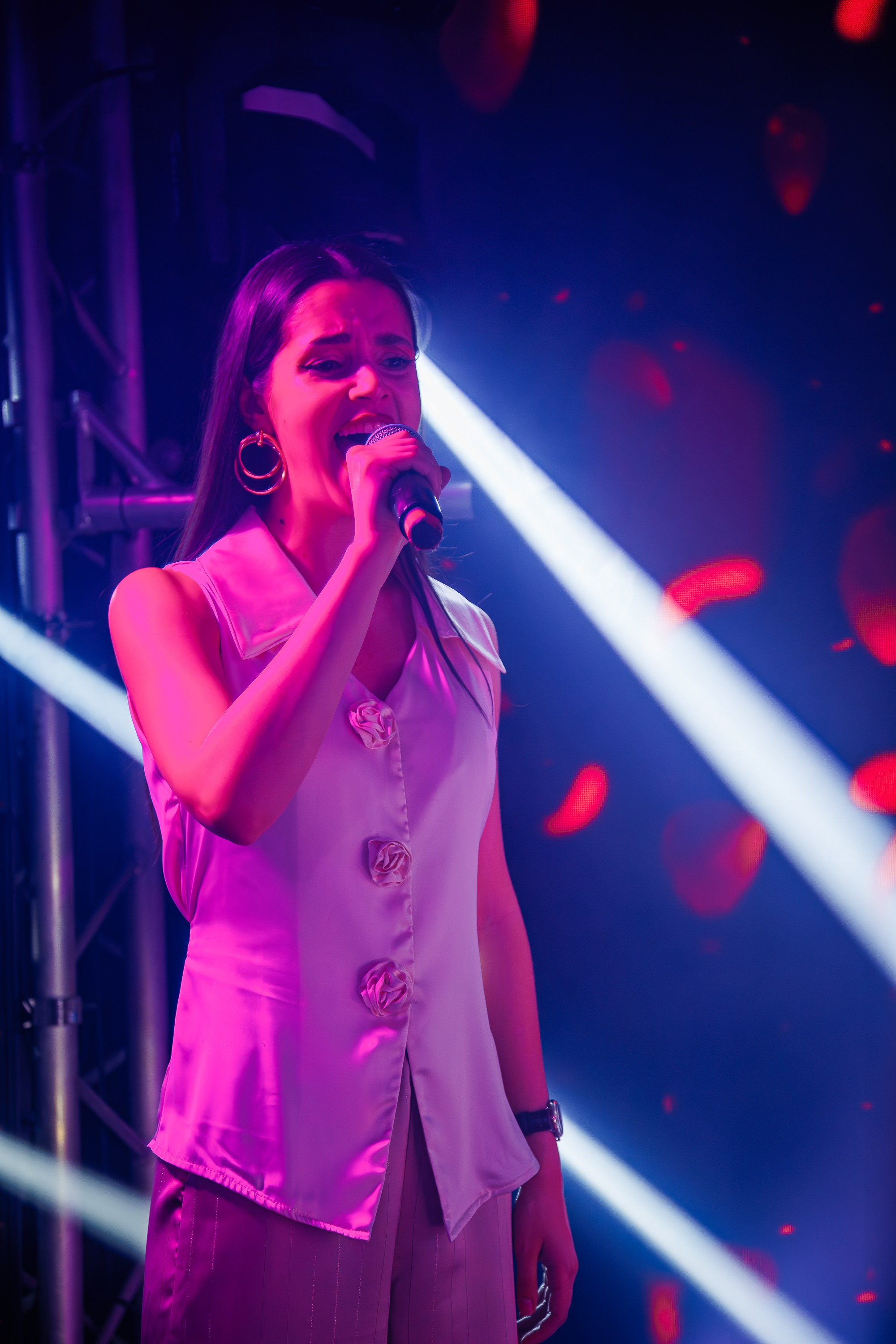 «Бьянка"_Чайка на пляже_Ялта_25.07.2025 г. Аминов Руслан | Фотограф