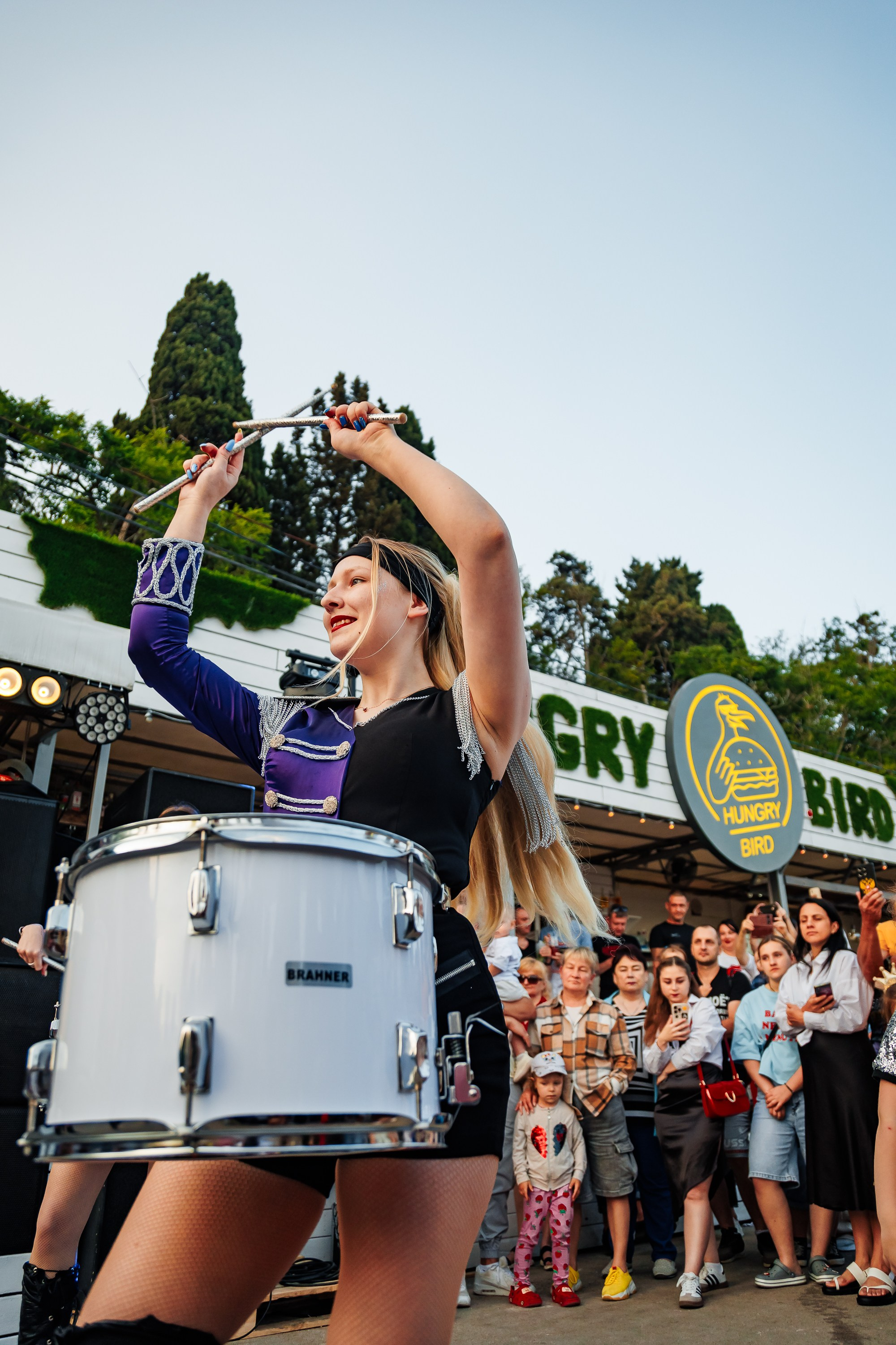 Открытие сезона в HUNGRY BIRD_Симеиз_Крым_14.06.2025. Аминов Руслан | Фотограф