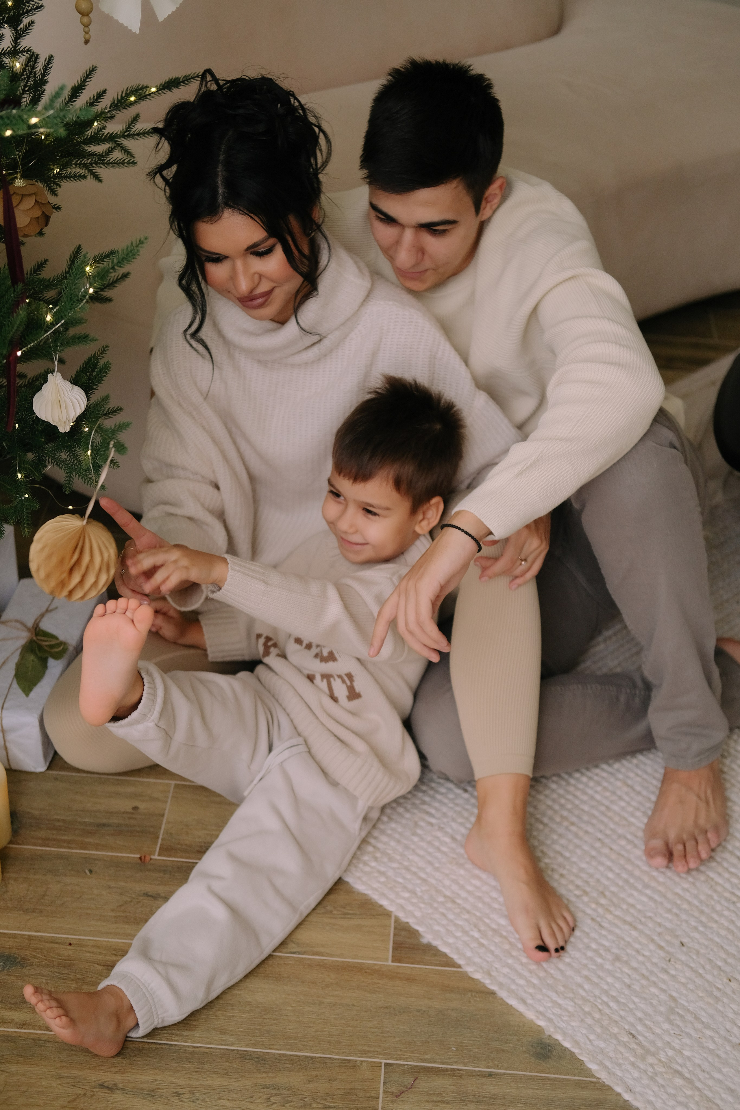 Семья Сенатос. Главная