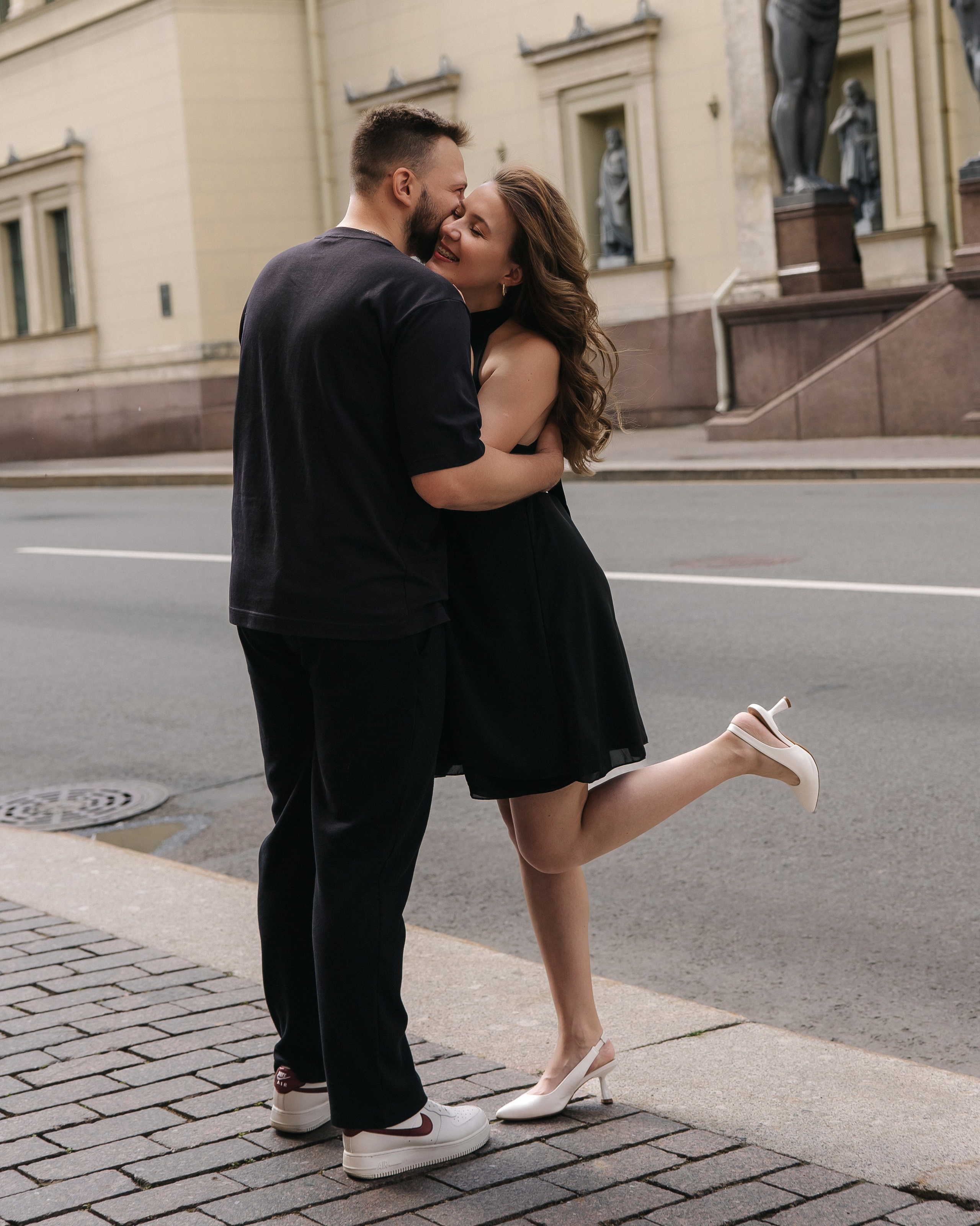 Аделя и Александр у зимней канавки ♥. Фотограф Санкт-Петербург. Аврамова Анастасия