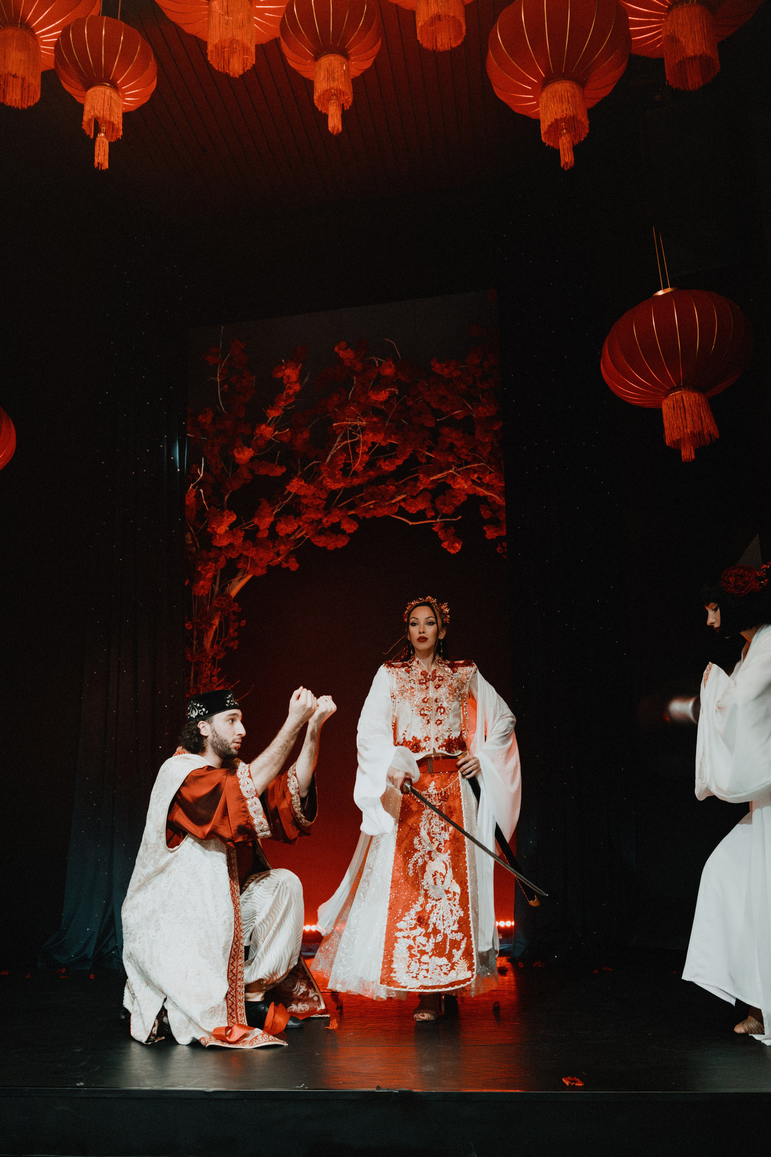 8 марта (воскресенье). BENUAR Restaurant