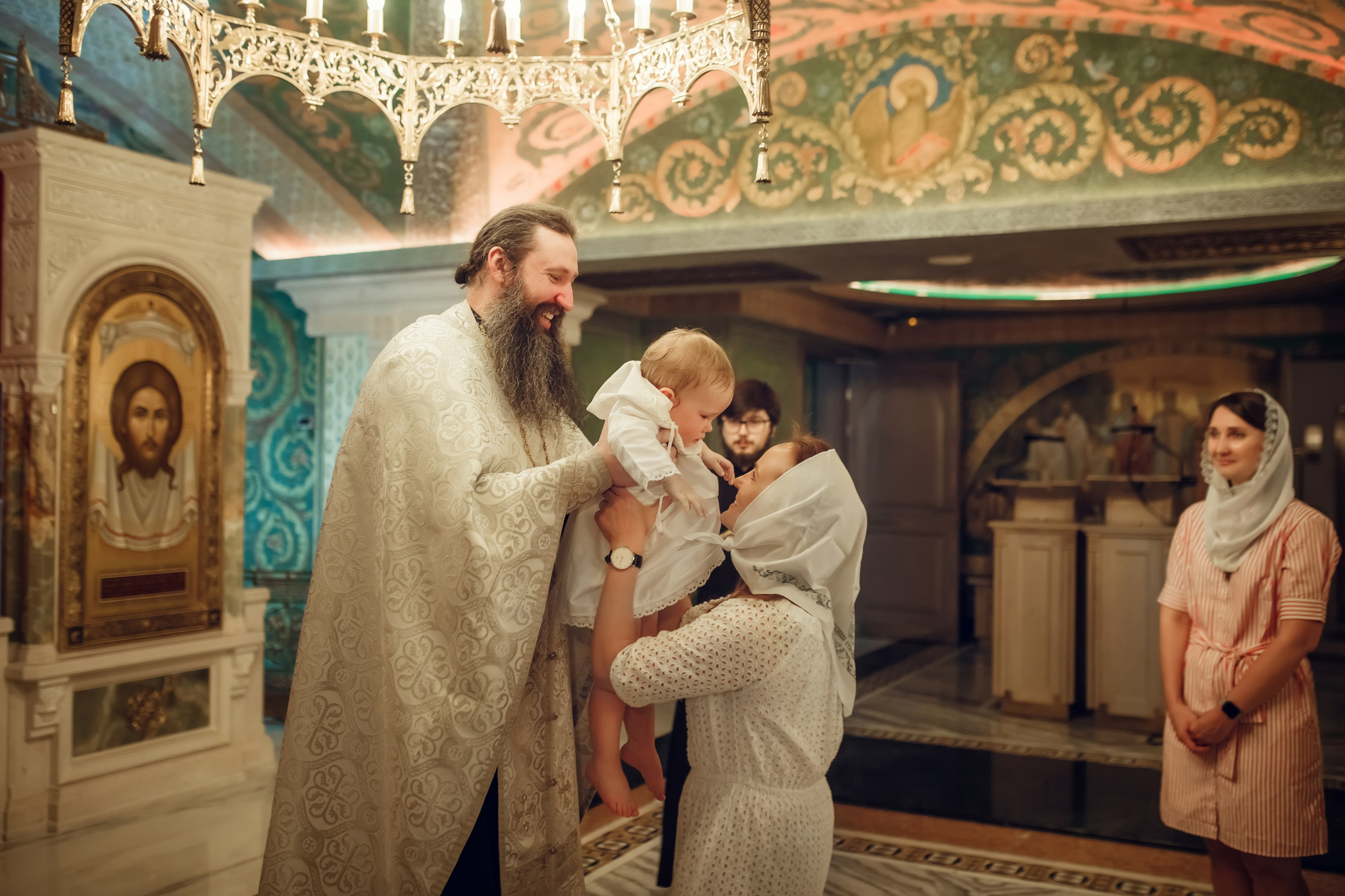 Крещение Яси. Фотограф на Крещение, семейный фотограф в Москве