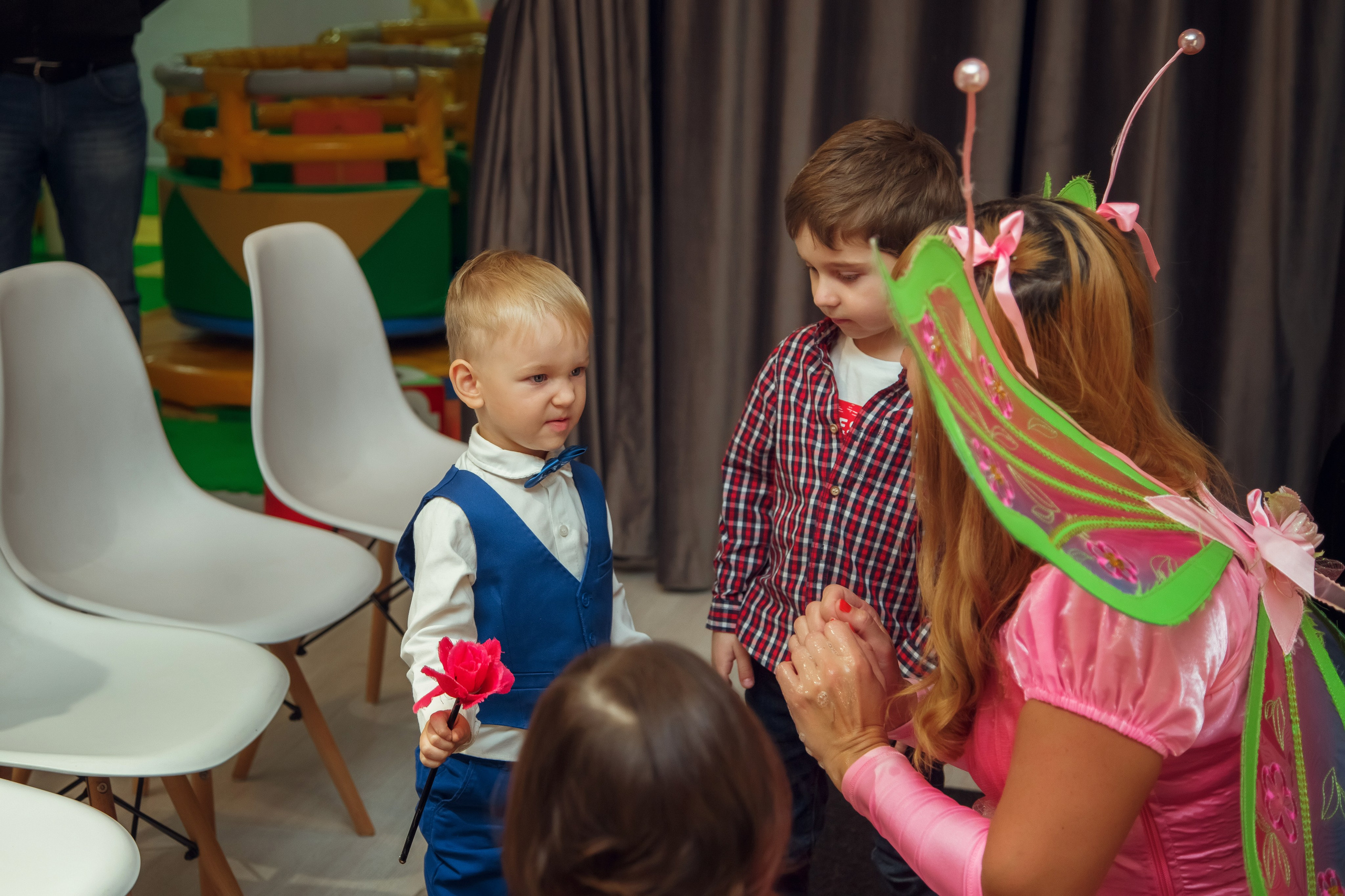 2 годика Артемию. Фотограф на Крещение, семейный фотограф в Москве