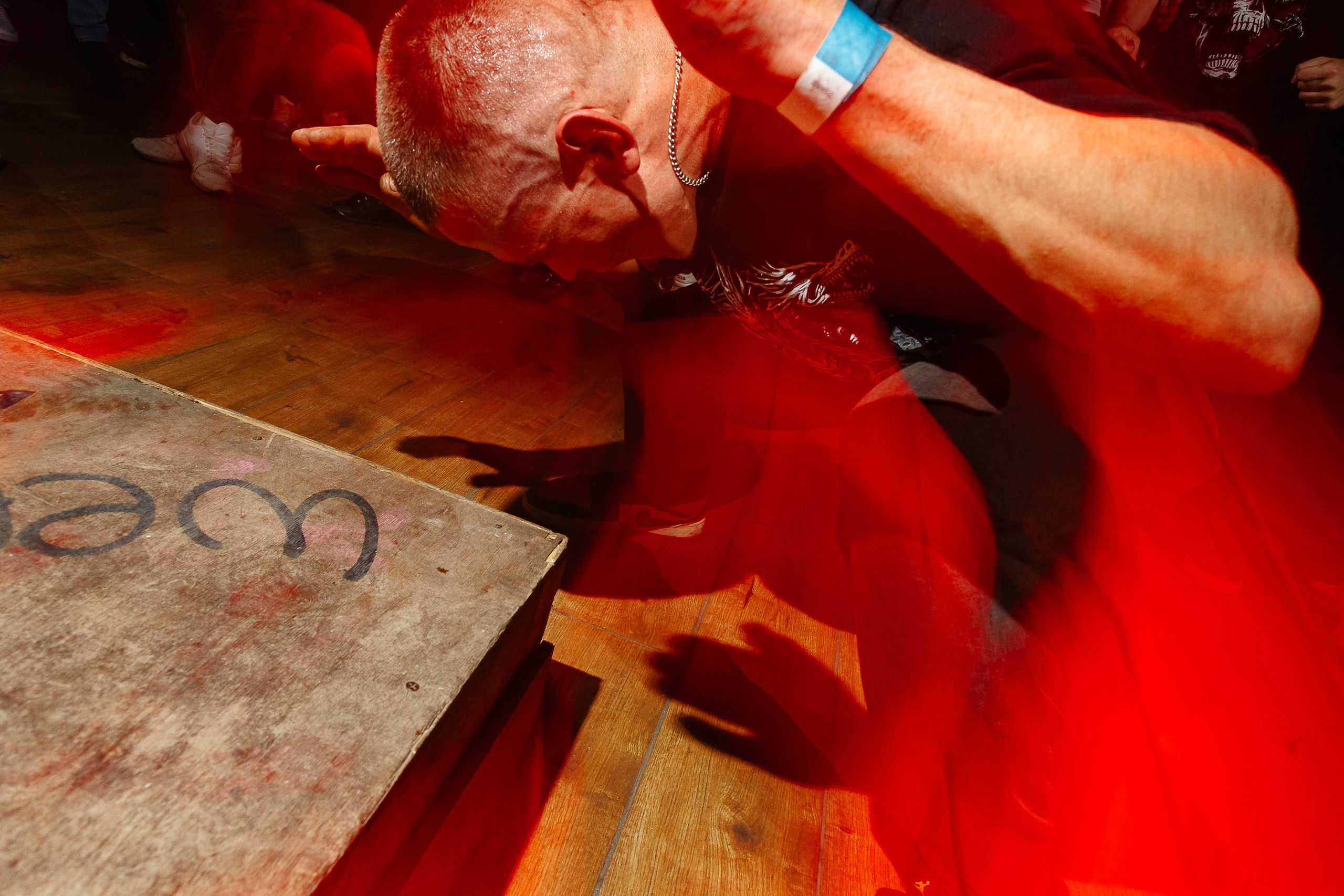 Error 1110 / Rock. Валентин Ставер — свадебный и репортажный фотограф