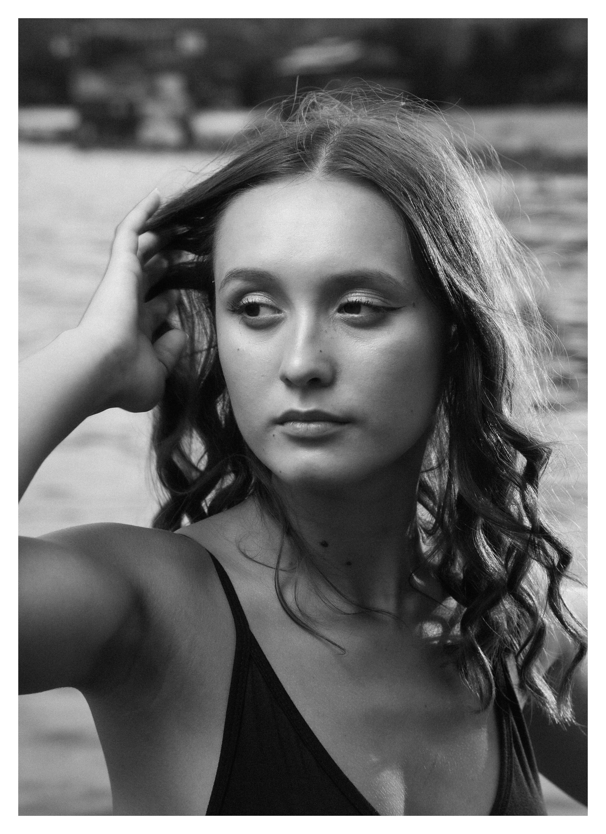 Лиза ЛИСТОПАД. портрет у моря. Фотография, как она есть