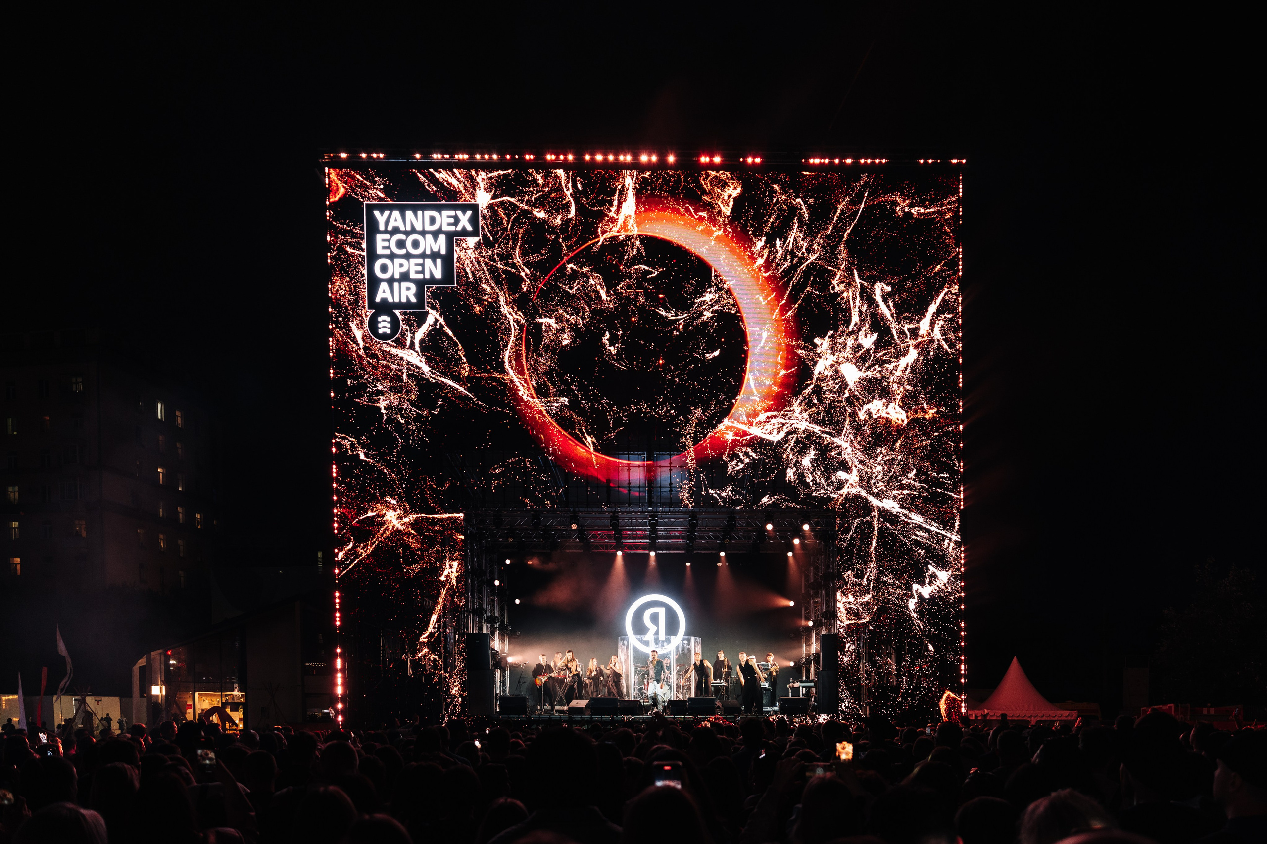 YANDEX ECOM STAGE, FORMATE. @tomrus: Рустам Шагиморданов — фотограф