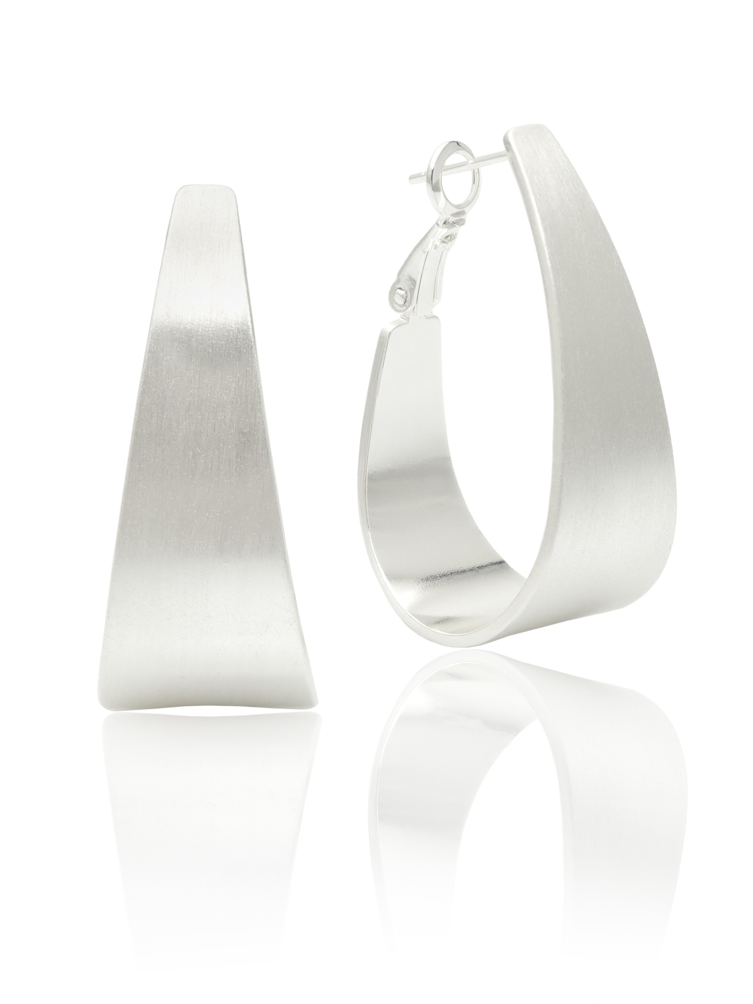 Ювелирные изделия. Каталожный предметный фотограф