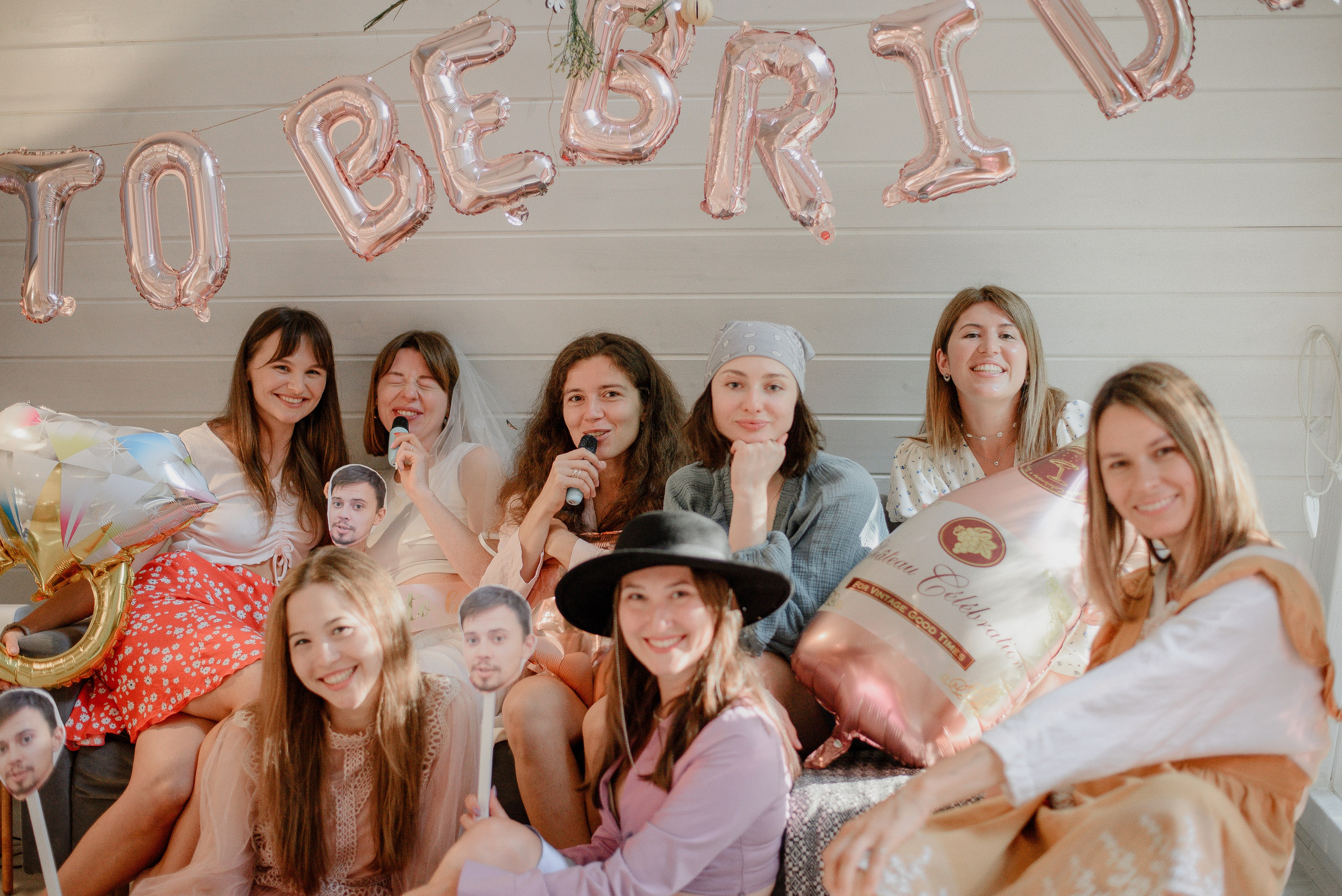 Девичник. Дина — ваш фотограф в Коломне и Москве. Живые портреты, любимые люди, важные события. Всё, что хочется помнить