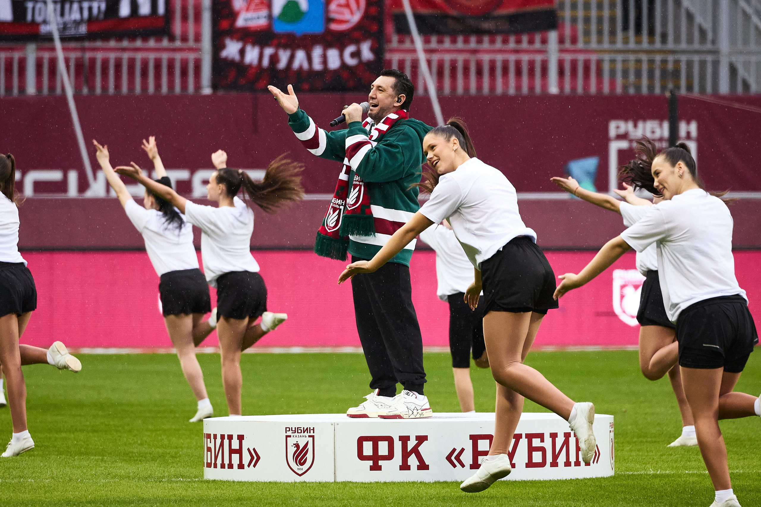 Футбольный матч Рубин — Акрон. Simpleand1