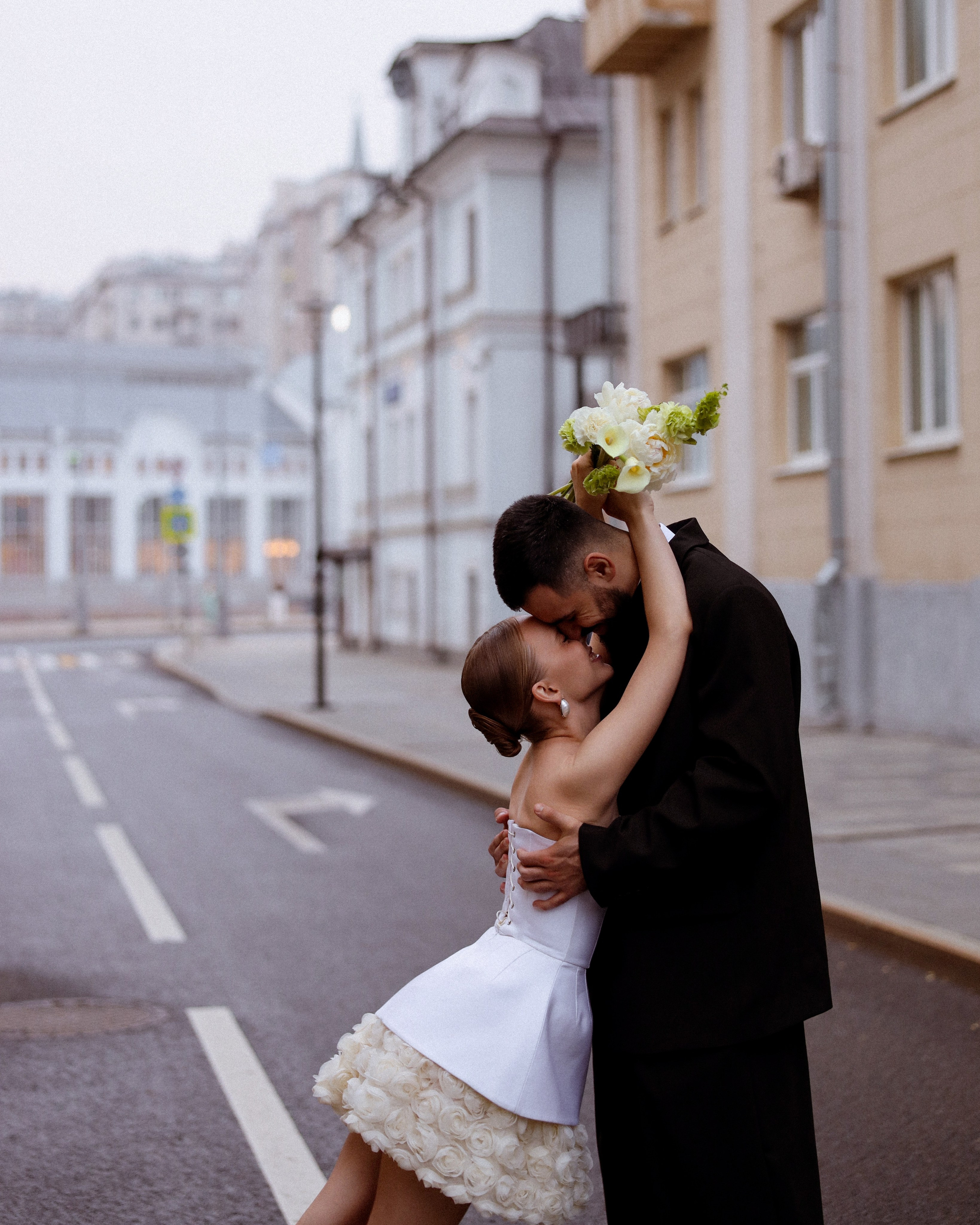 Свадебная прогулка на рассвете