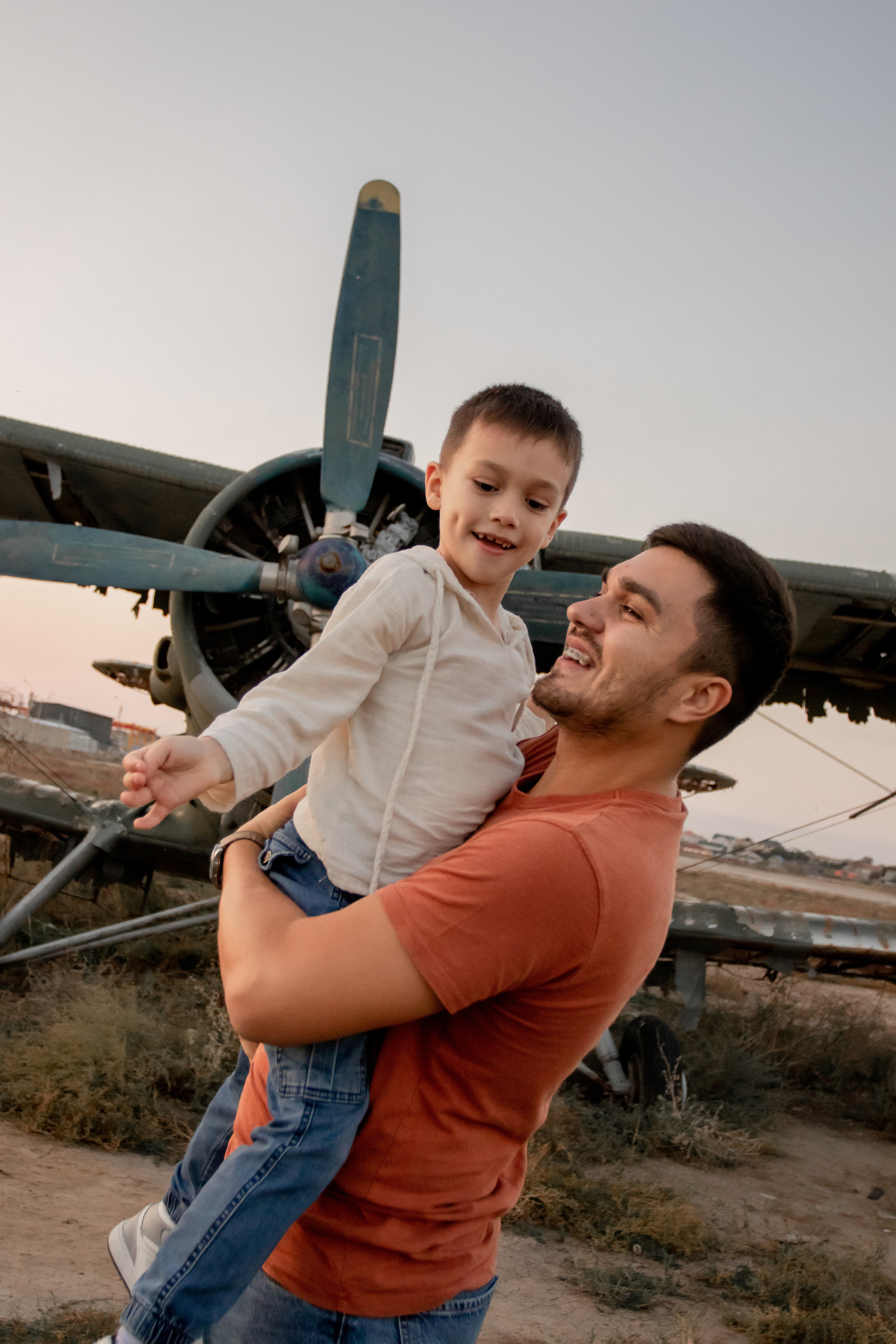 Папа и сын. Главная