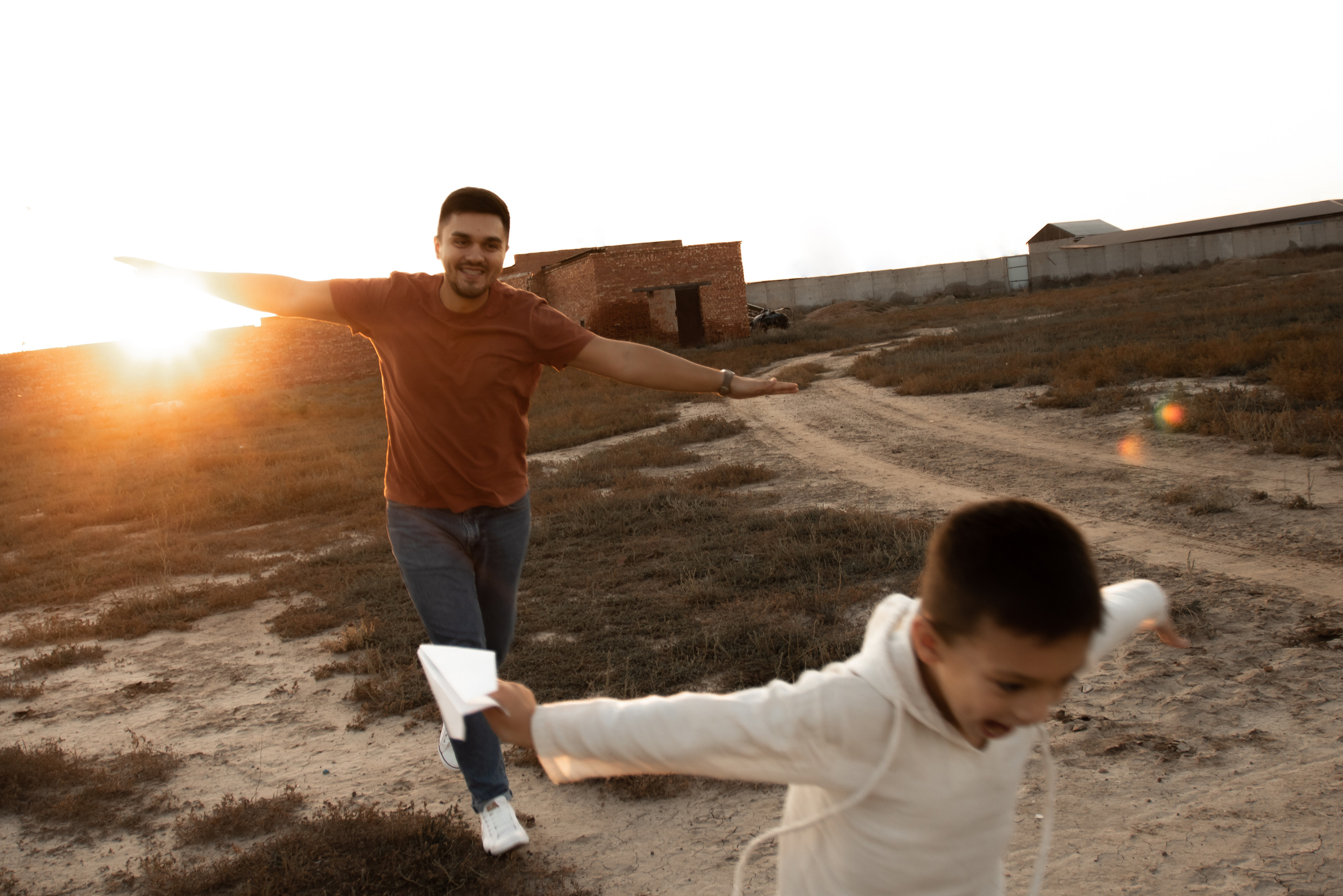 Папа и сын. Главная