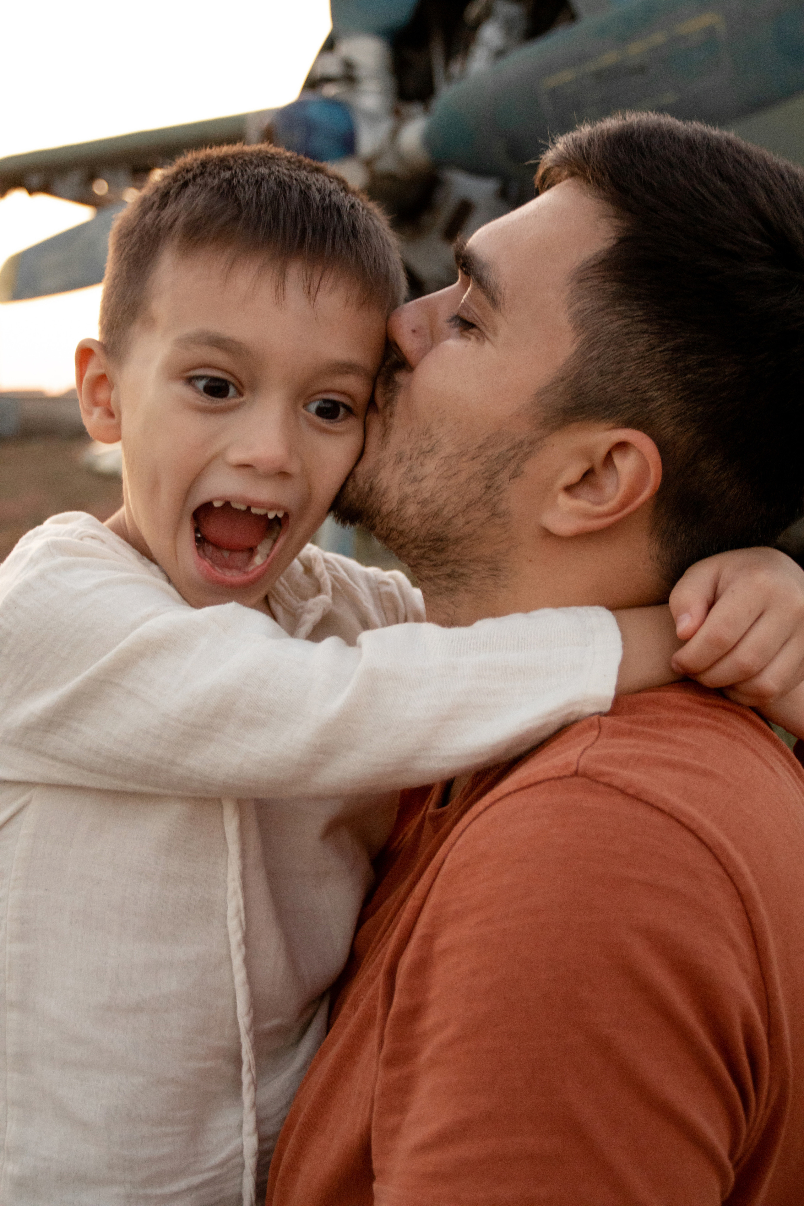 Папа и сын. Главная